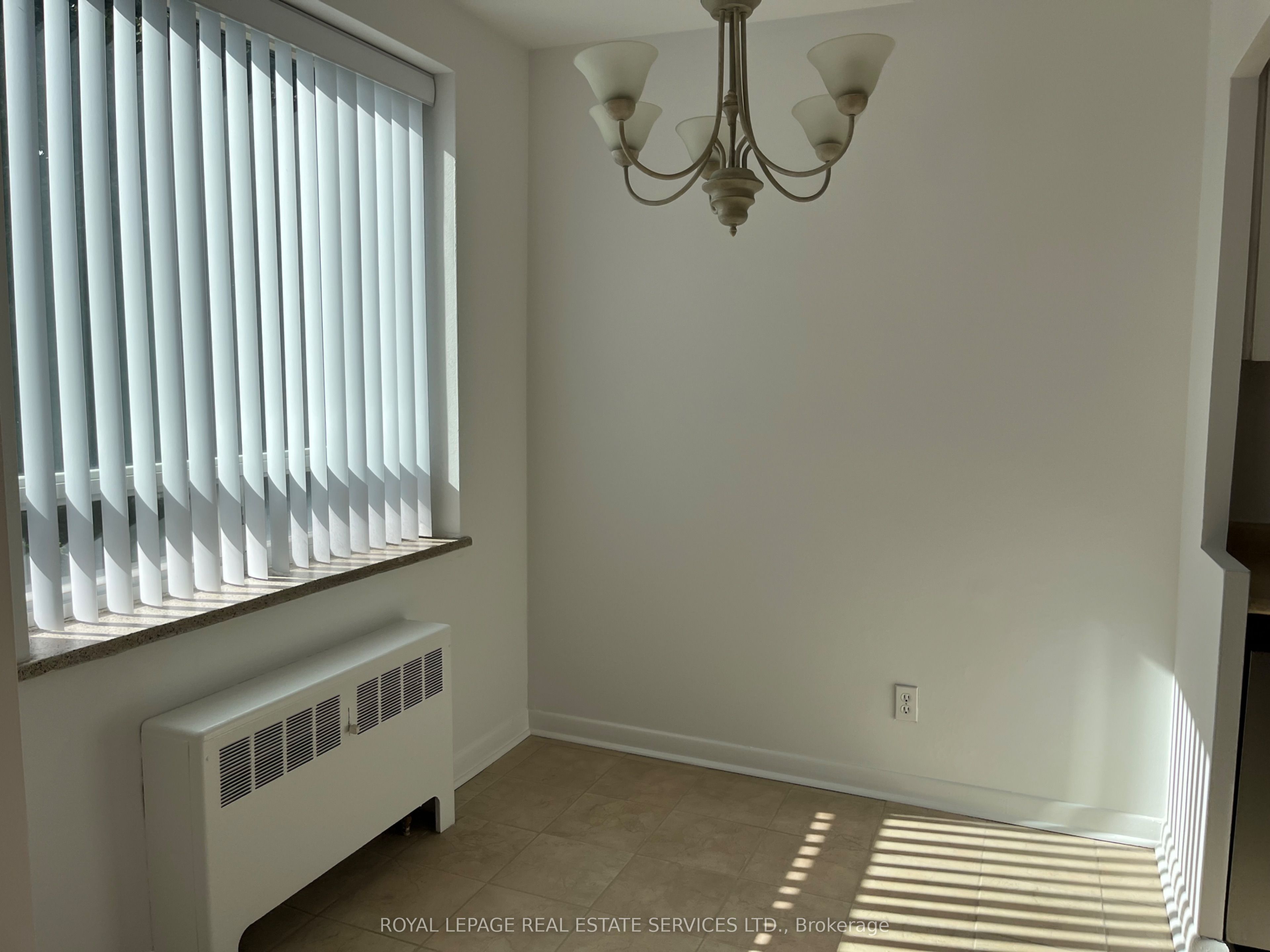 Unit 403 - 219 Wilson Avenue, Toronto 3