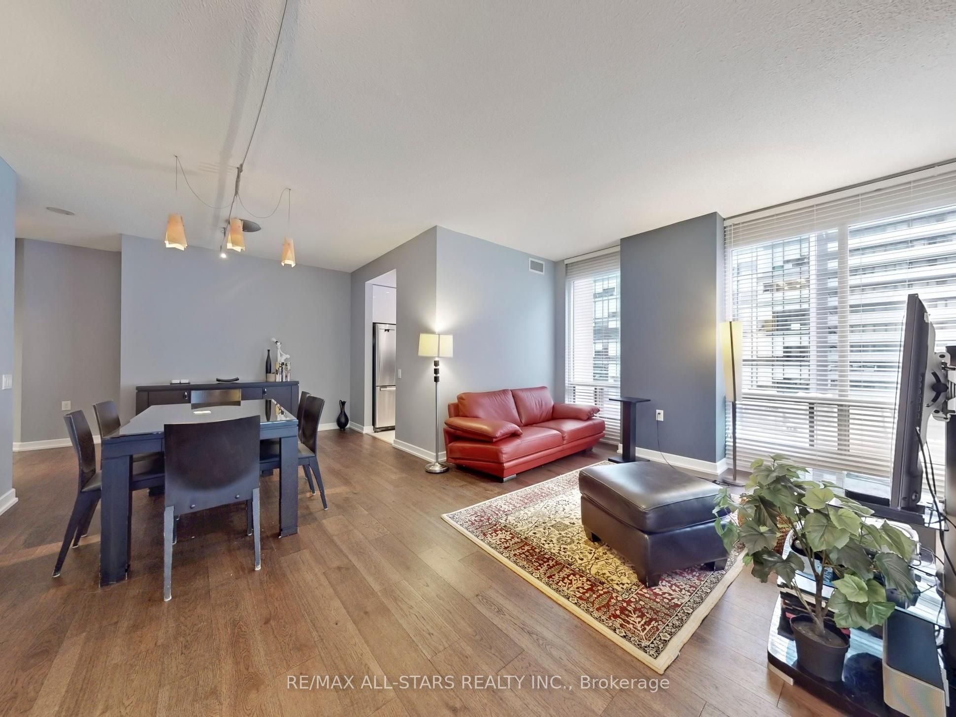 Unit 611 - 85 Bloor Street E, Toronto 4