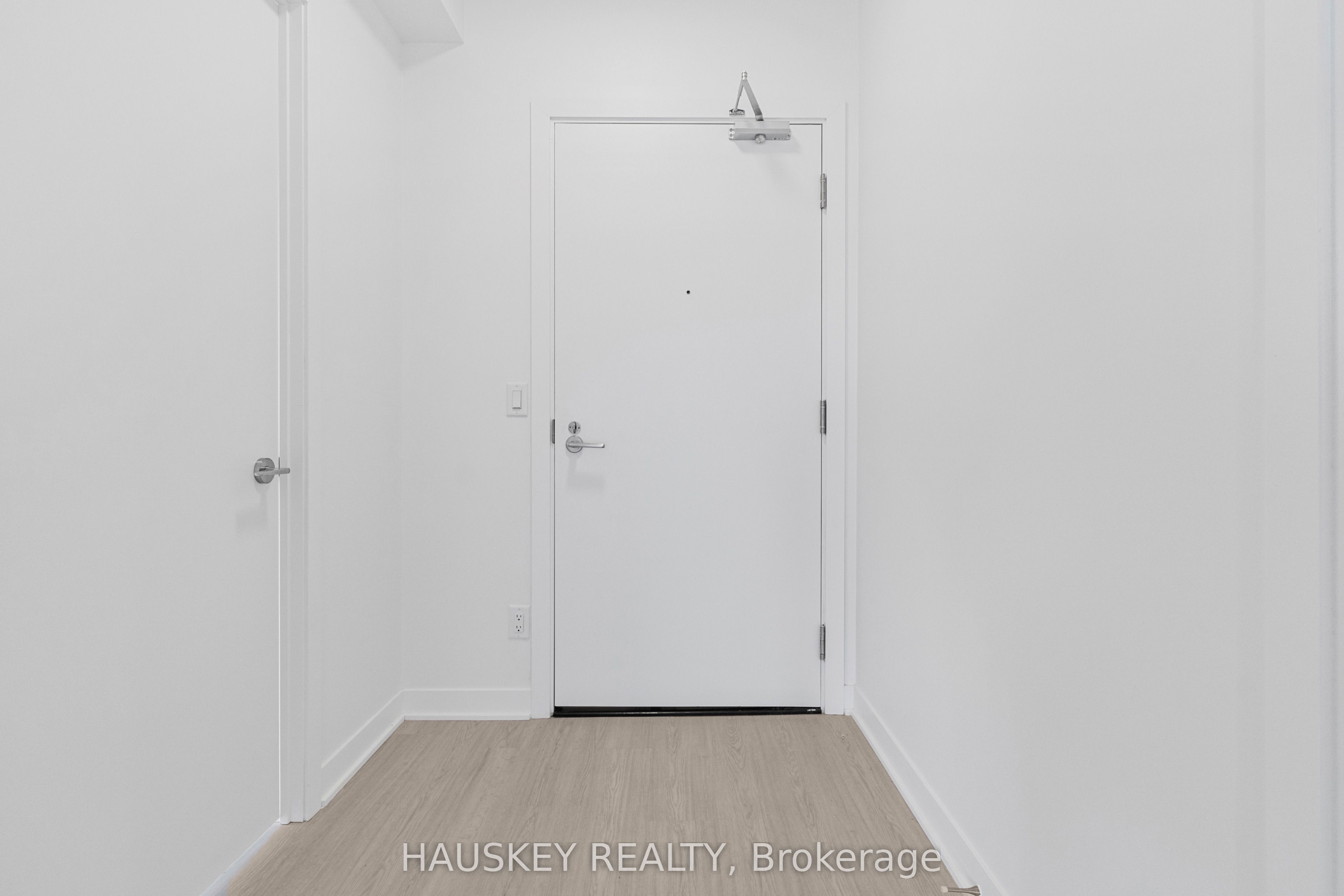 Unit 1001 - 185 Alberta Avenue, Toronto 4