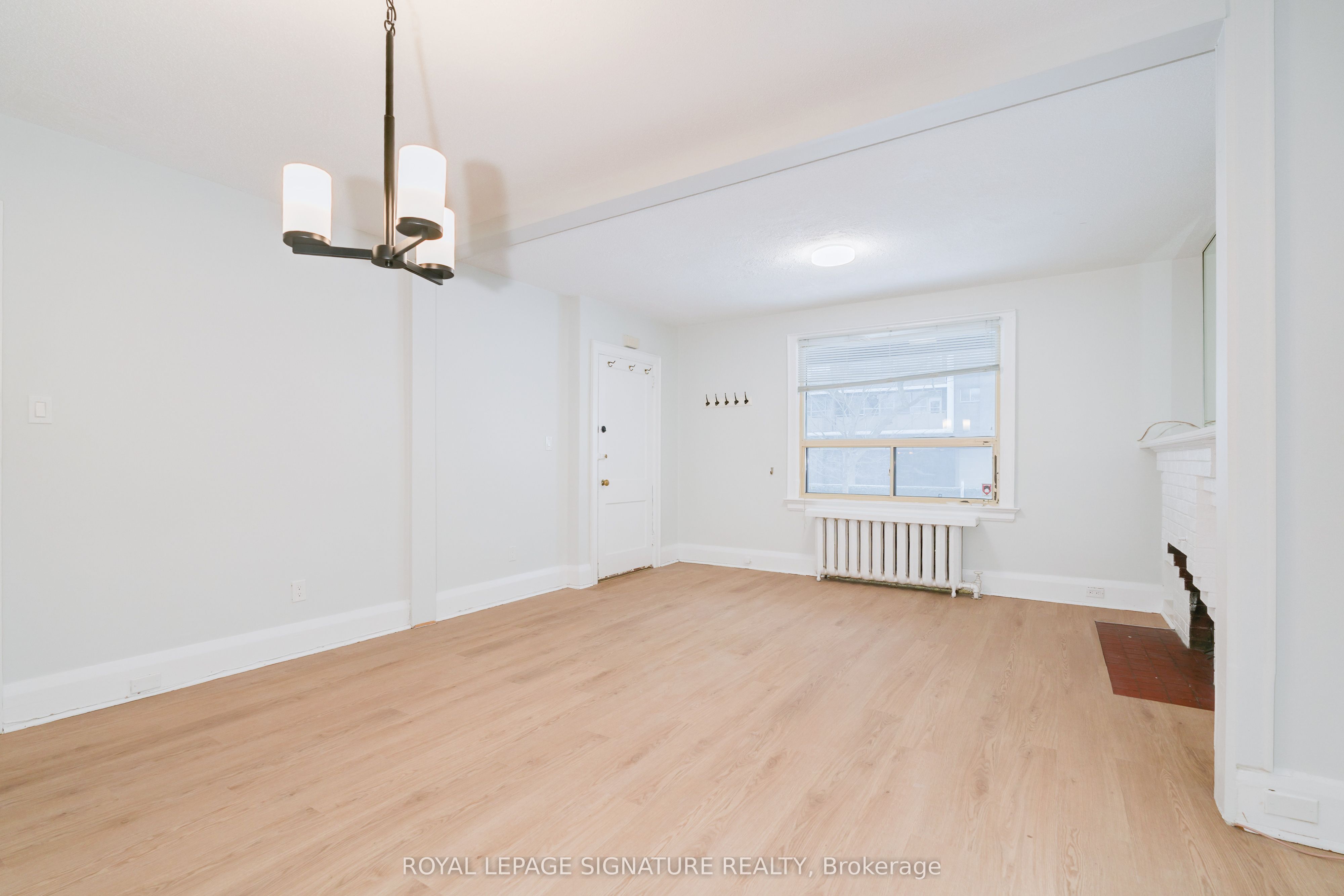 Unit Unit 2 - 27 Hillsboro Avenue, Toronto 3