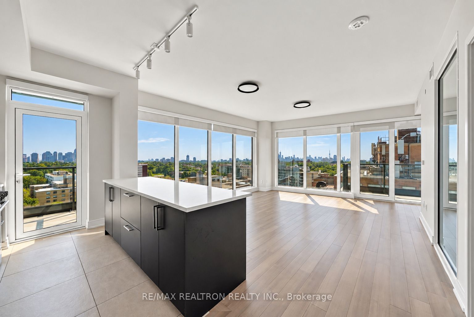 Unit 1202 - 2525 Bathurst Street, Toronto 3