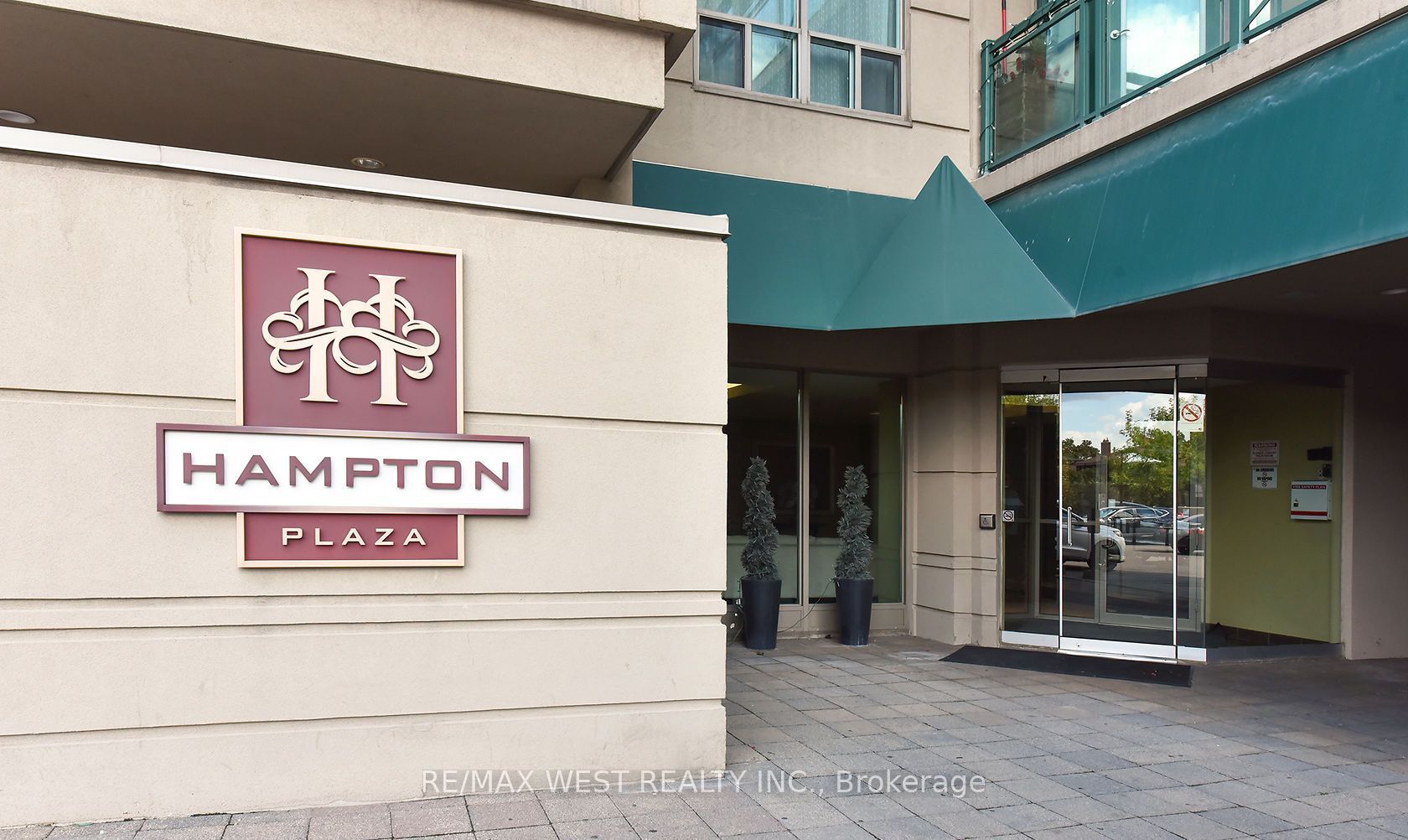 Unit 705 - 920 Sheppard Avenue W, North York 2
