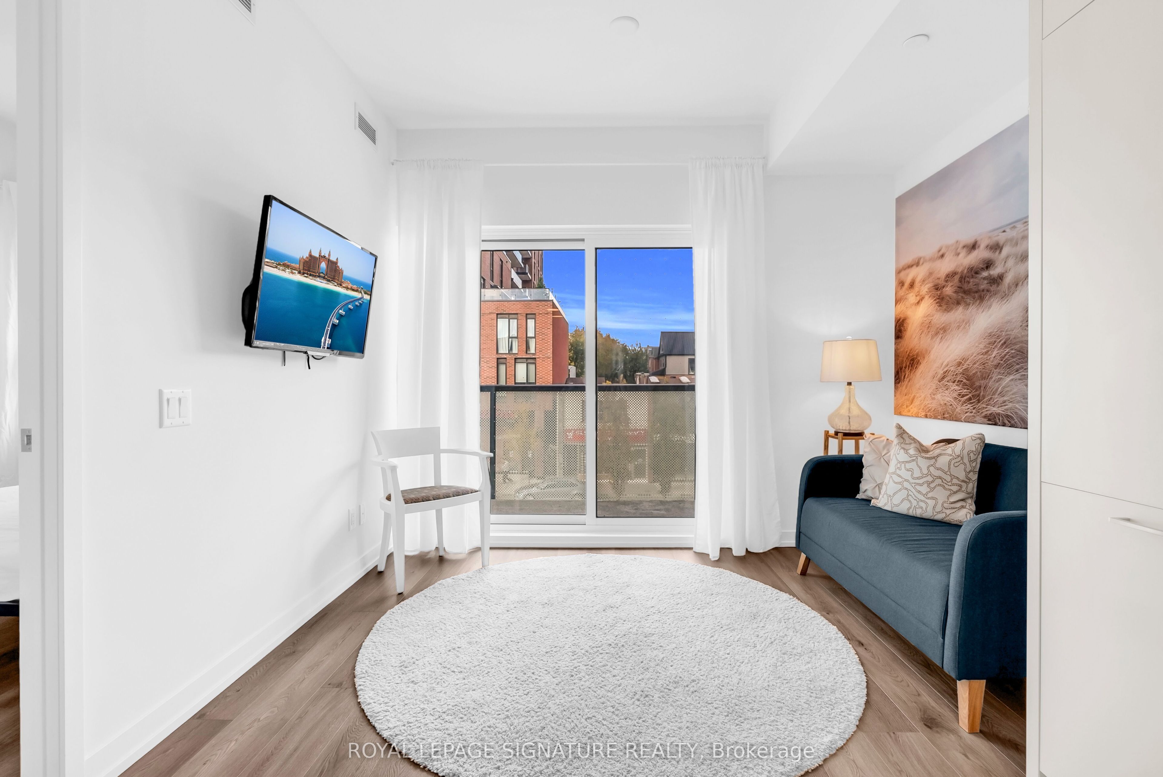 Unit 212 - 863 St. Clair Avenue W, Toronto 5