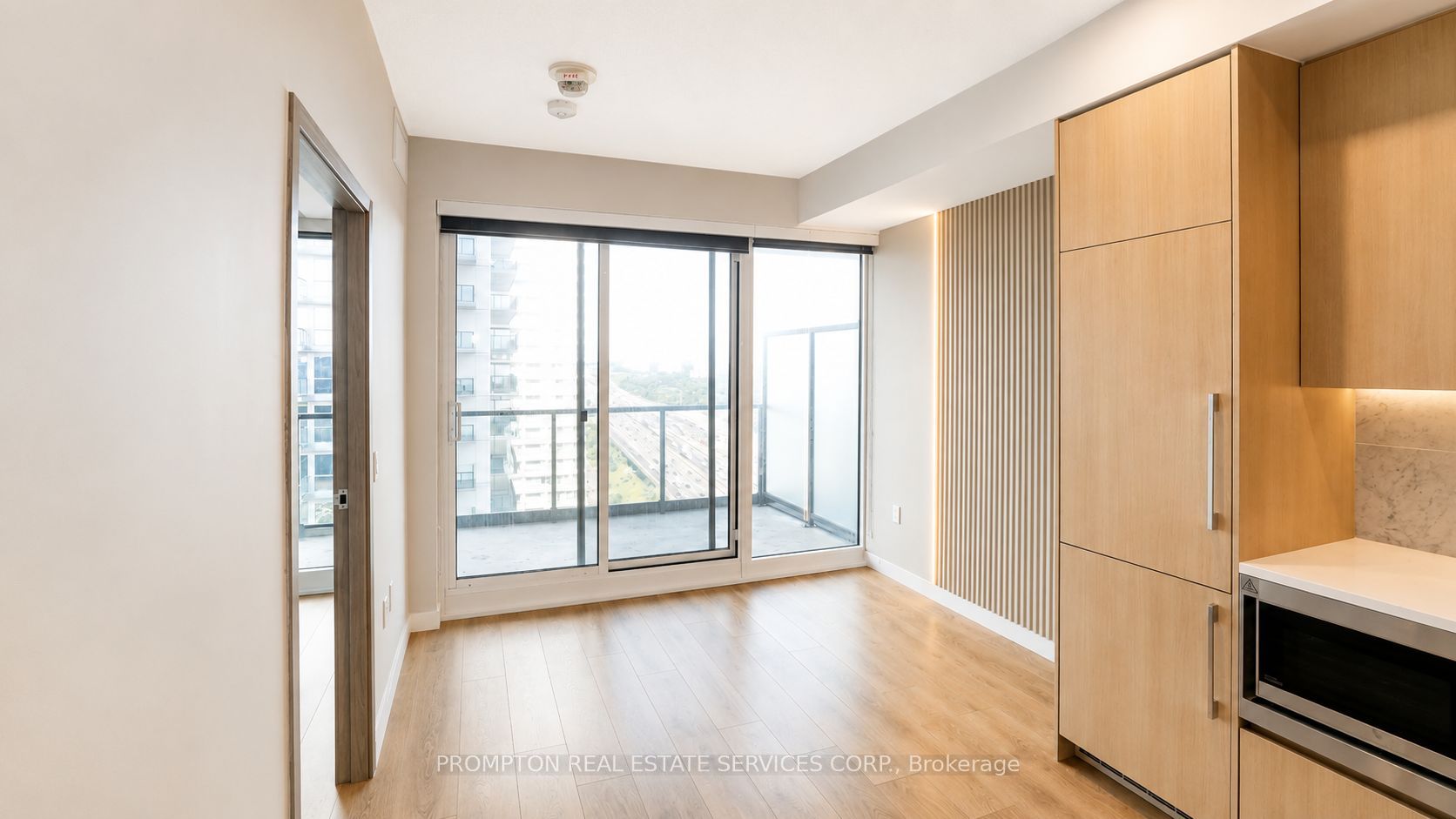 Unit 2115 - 85 McMahon Drive, North York 3