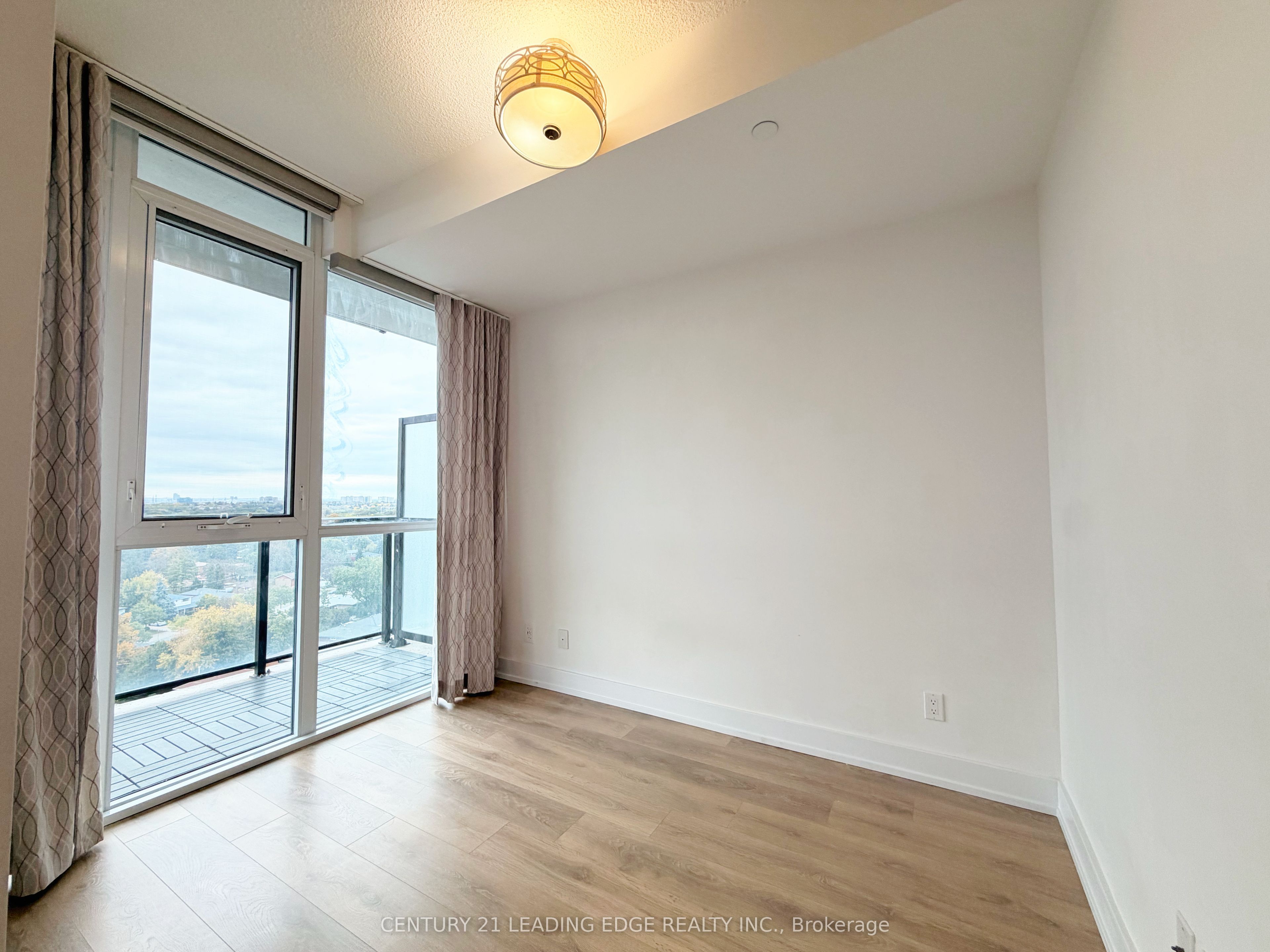 Unit 1206 - 128 Fairview Mall Drive, North York 5
