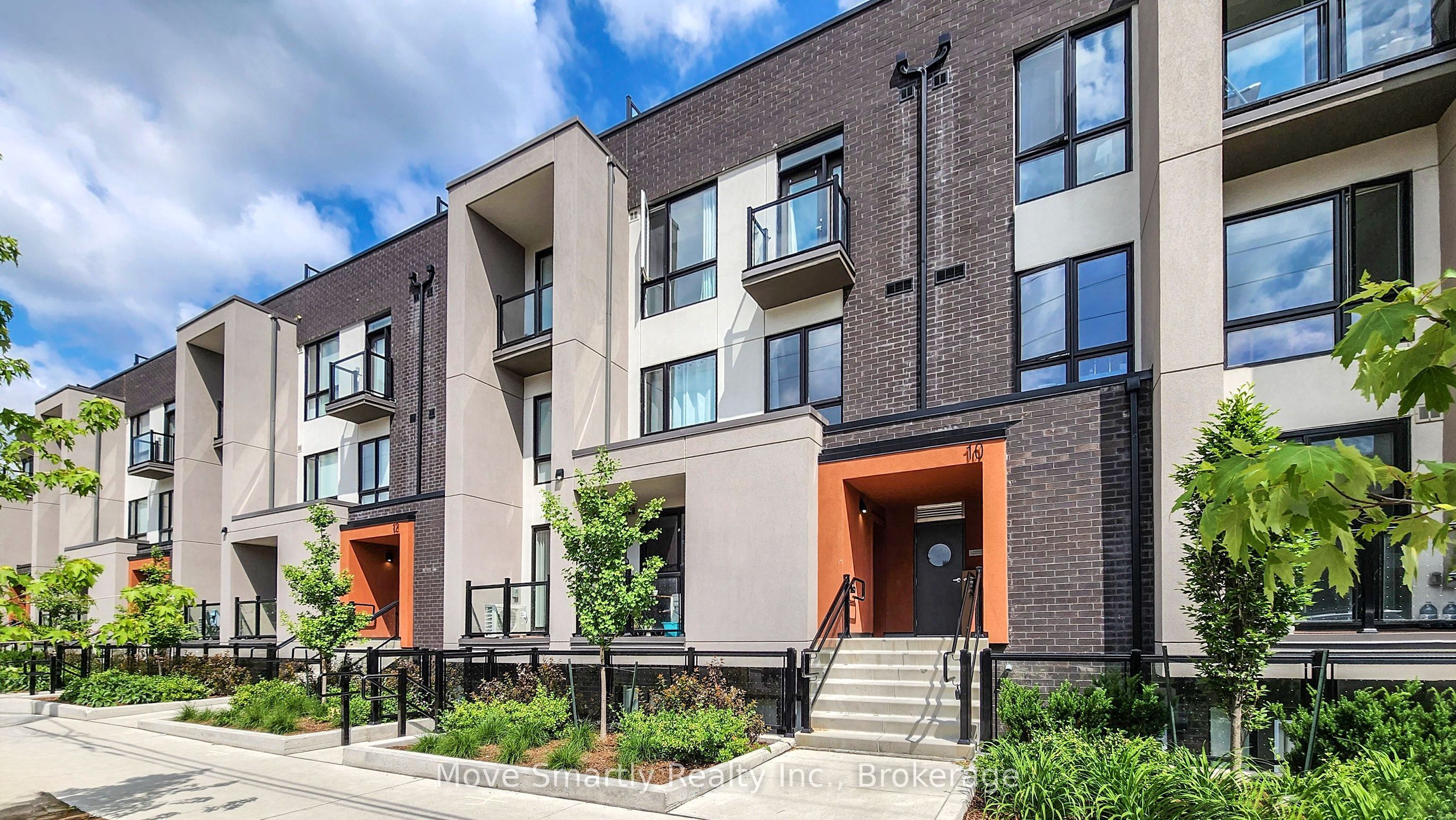 Unit 8 - 10 Marquette Avenue, North York 2