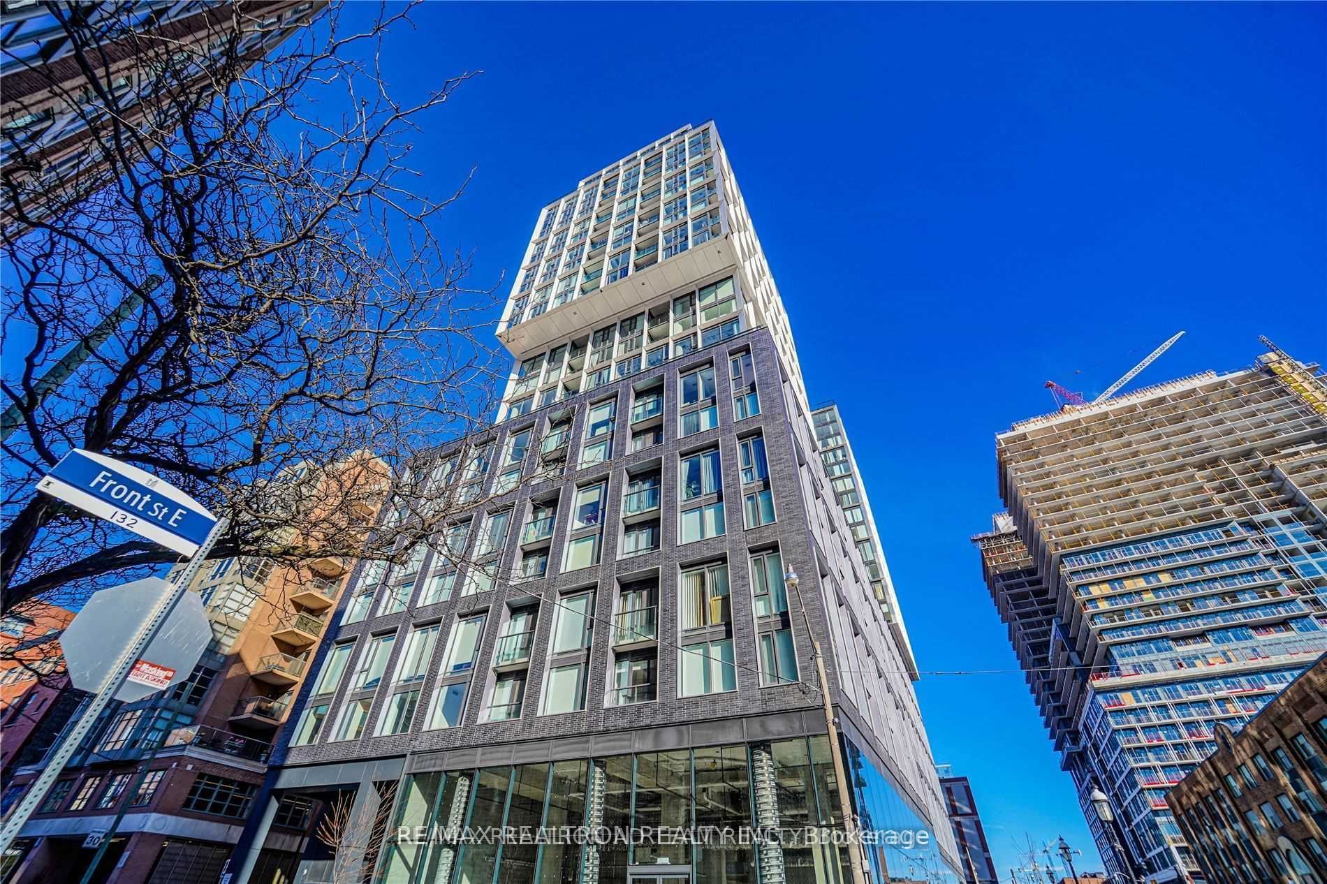 Unit 611 - 158 Front Street E, Toronto 2