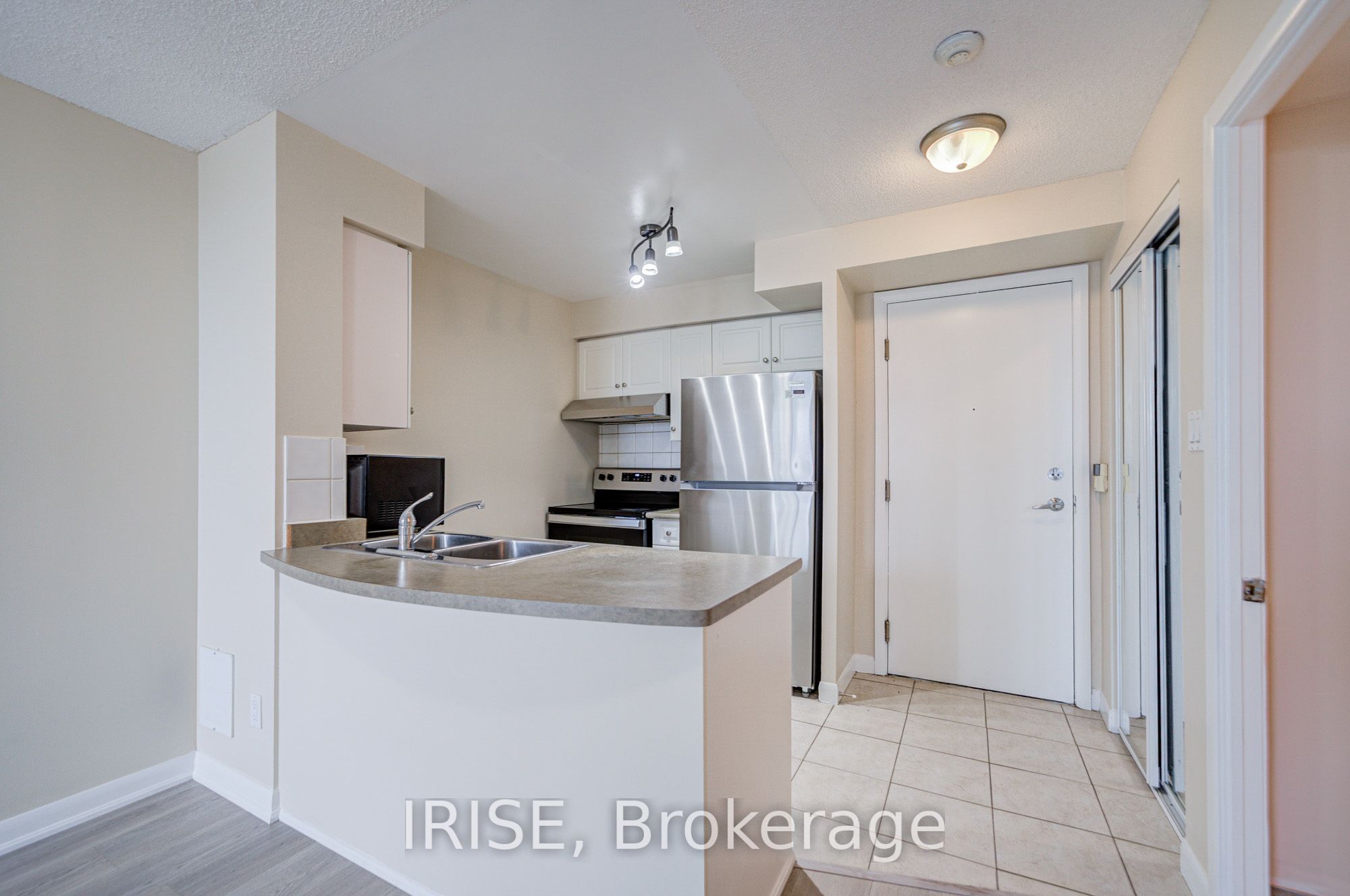 Unit 1017 - 323 Richmond Street E, Toronto 2