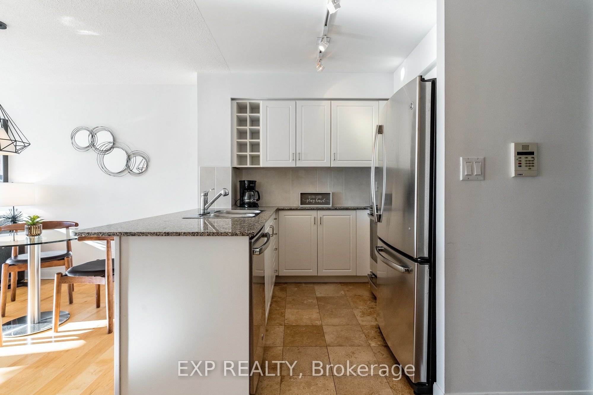 Unit 3205 - 210 Victoria Street, Toronto 3