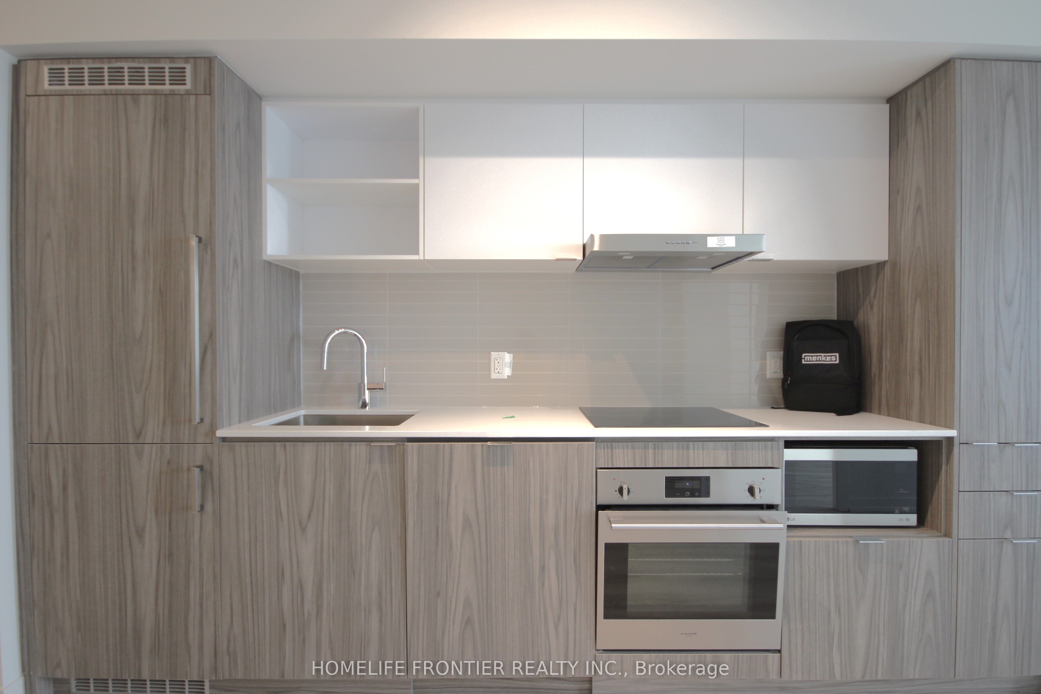 Unit 2009 - 55 Cooper Street, Toronto 5