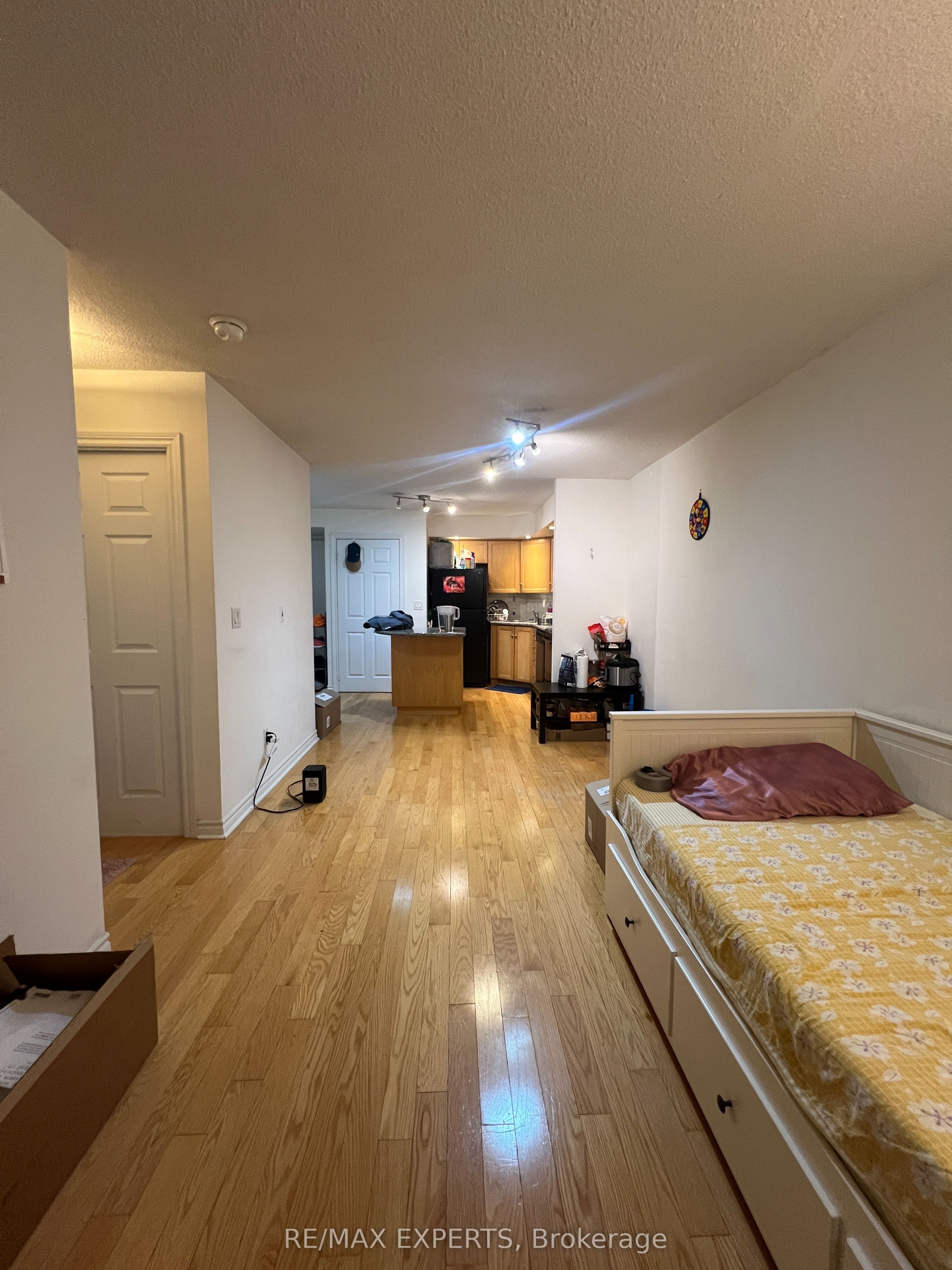 Unit 1428 - 250 Wellington Street, Toronto 2