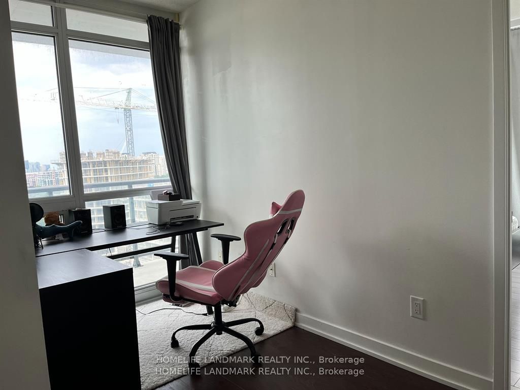 Unit 2517 - 121 Mcmahon Drive, North York 5