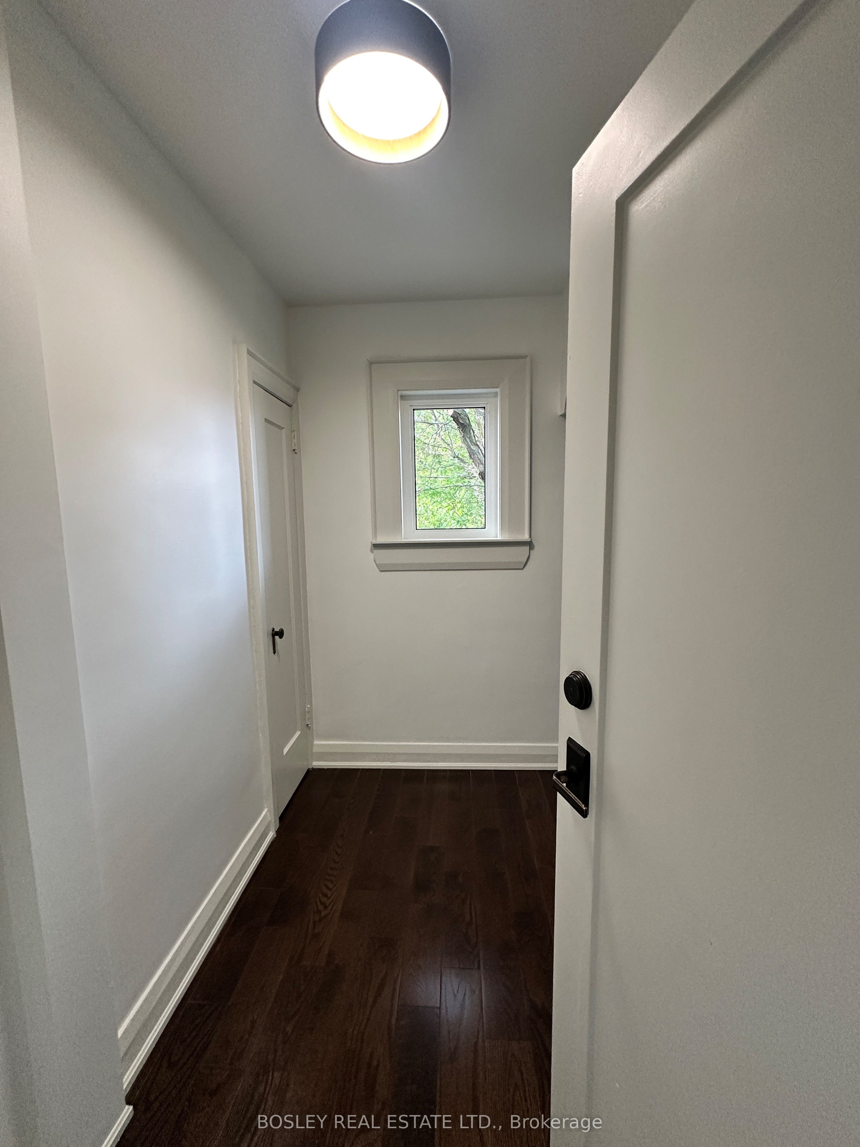 Unit 2 - 229 Manor Road E, Toronto 2
