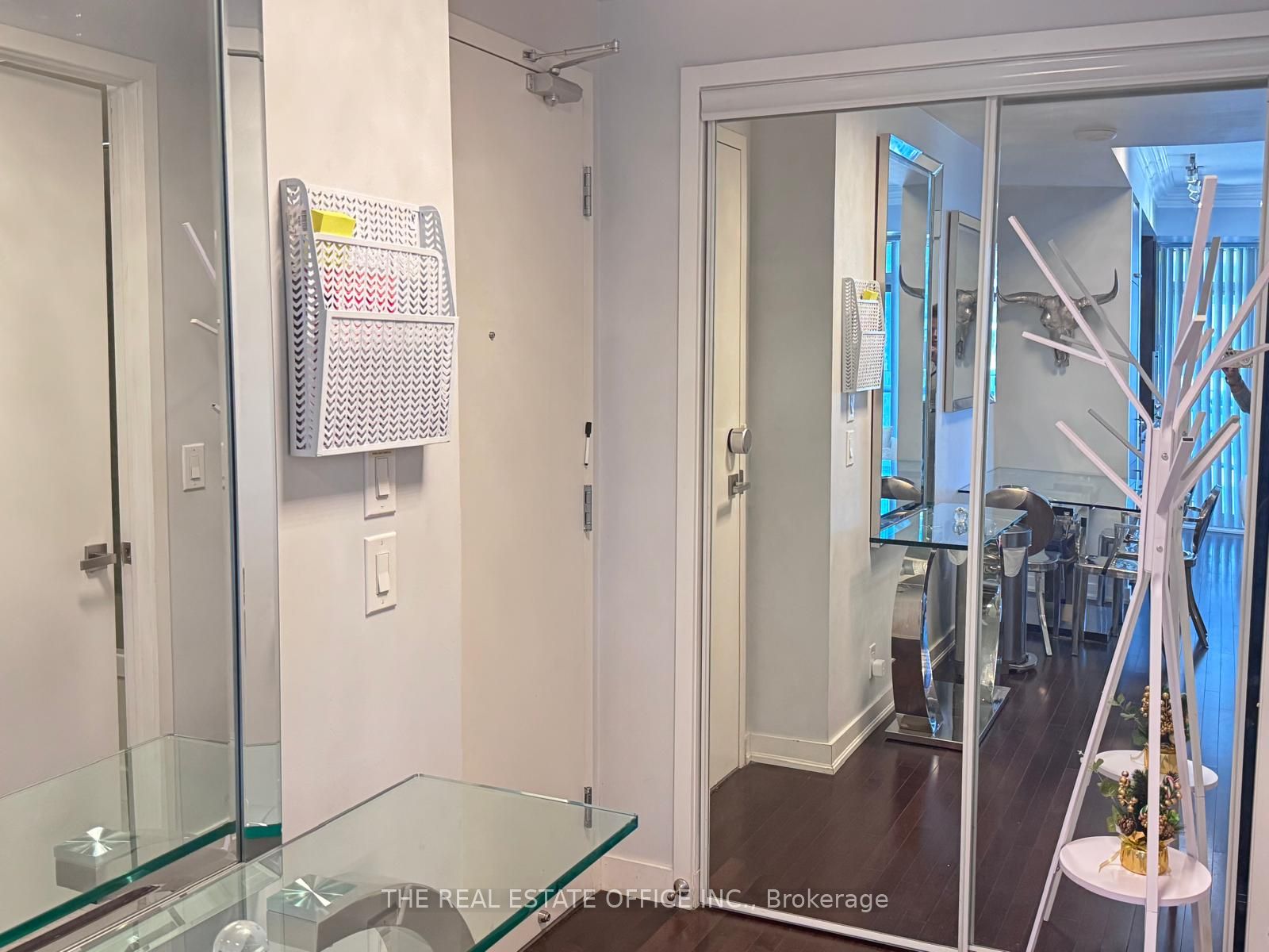 Unit 2511 - 14 York Street, Toronto 3