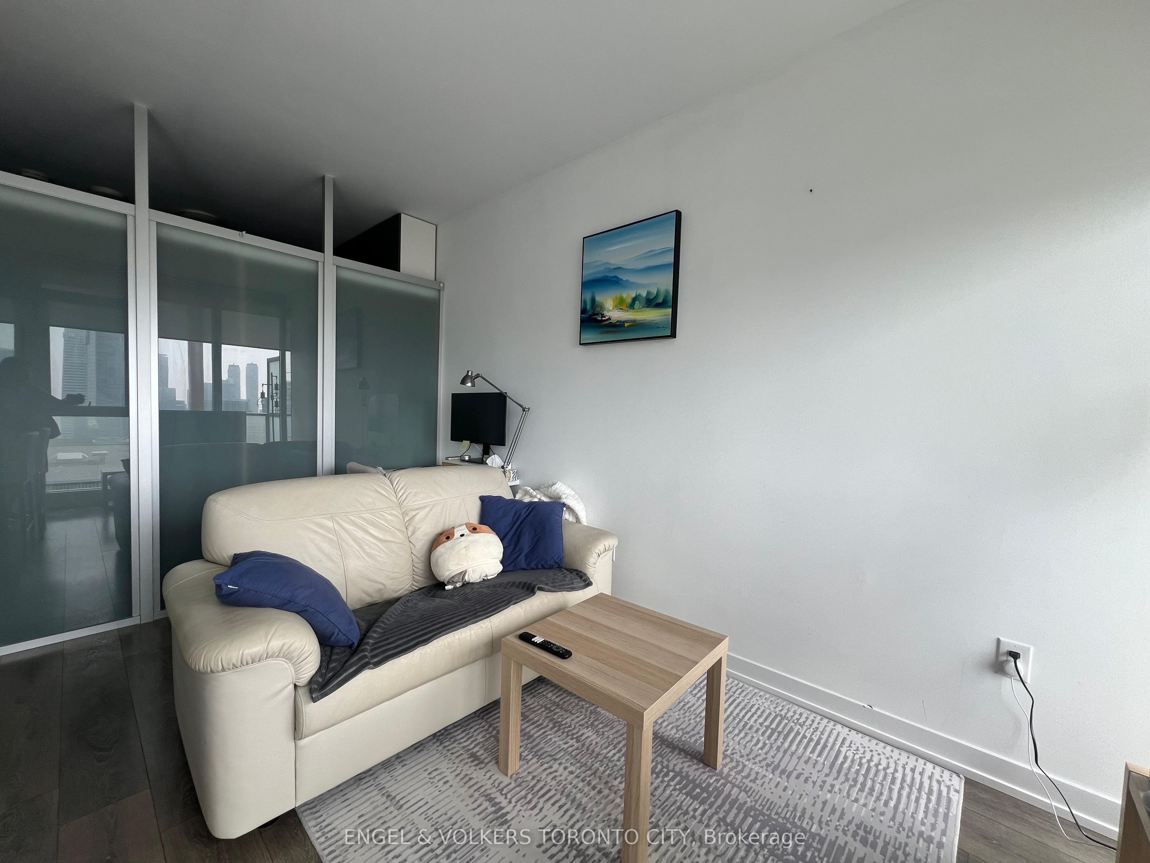 Unit 3705 - 426 University Avenue, Toronto 3