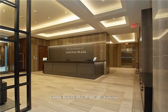 Unit 725 - 111 St Clair Avenue W, Toronto 2