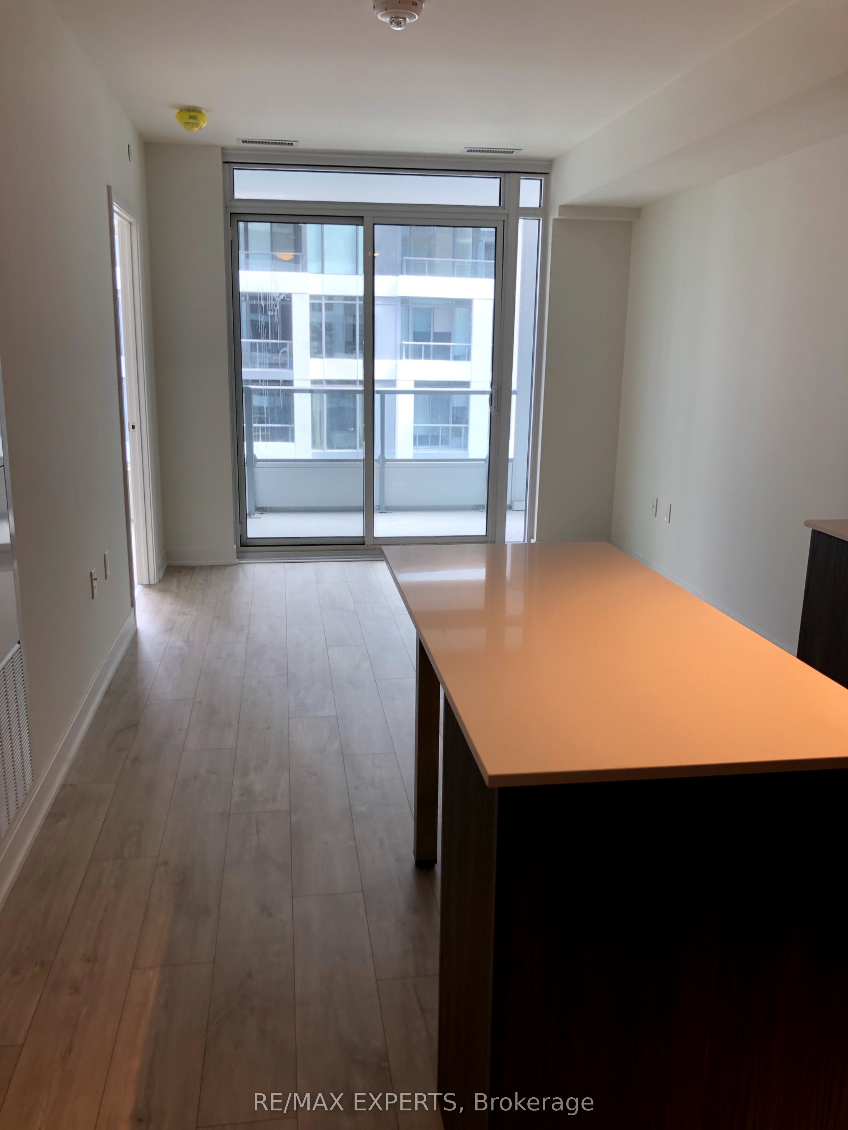 Unit 1214W - 27 Bathurst Street, Toronto 3
