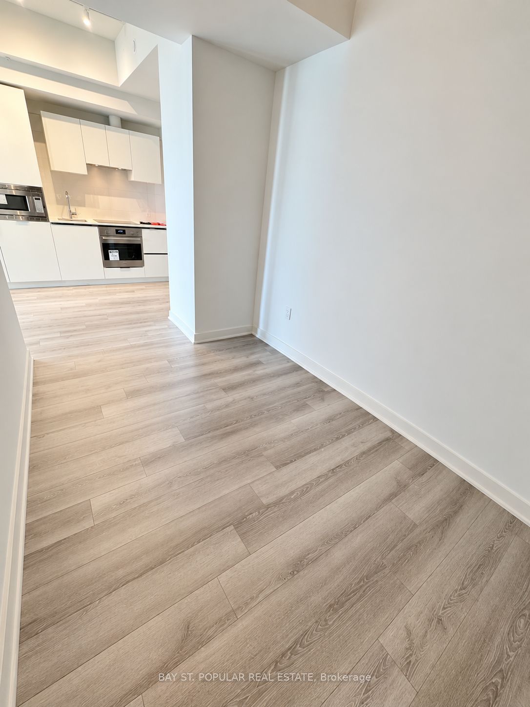 Unit 2101 - 238 Simcoe Street, Toronto 5