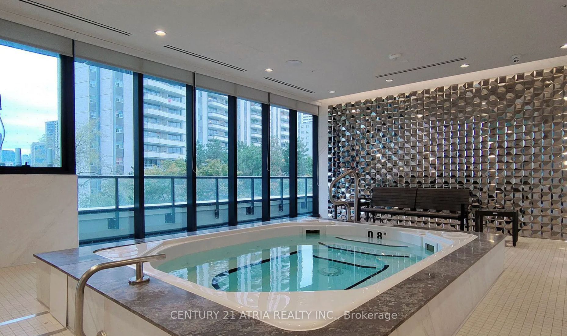 Unit 624 - 585 Bloor Street E, Toronto 5