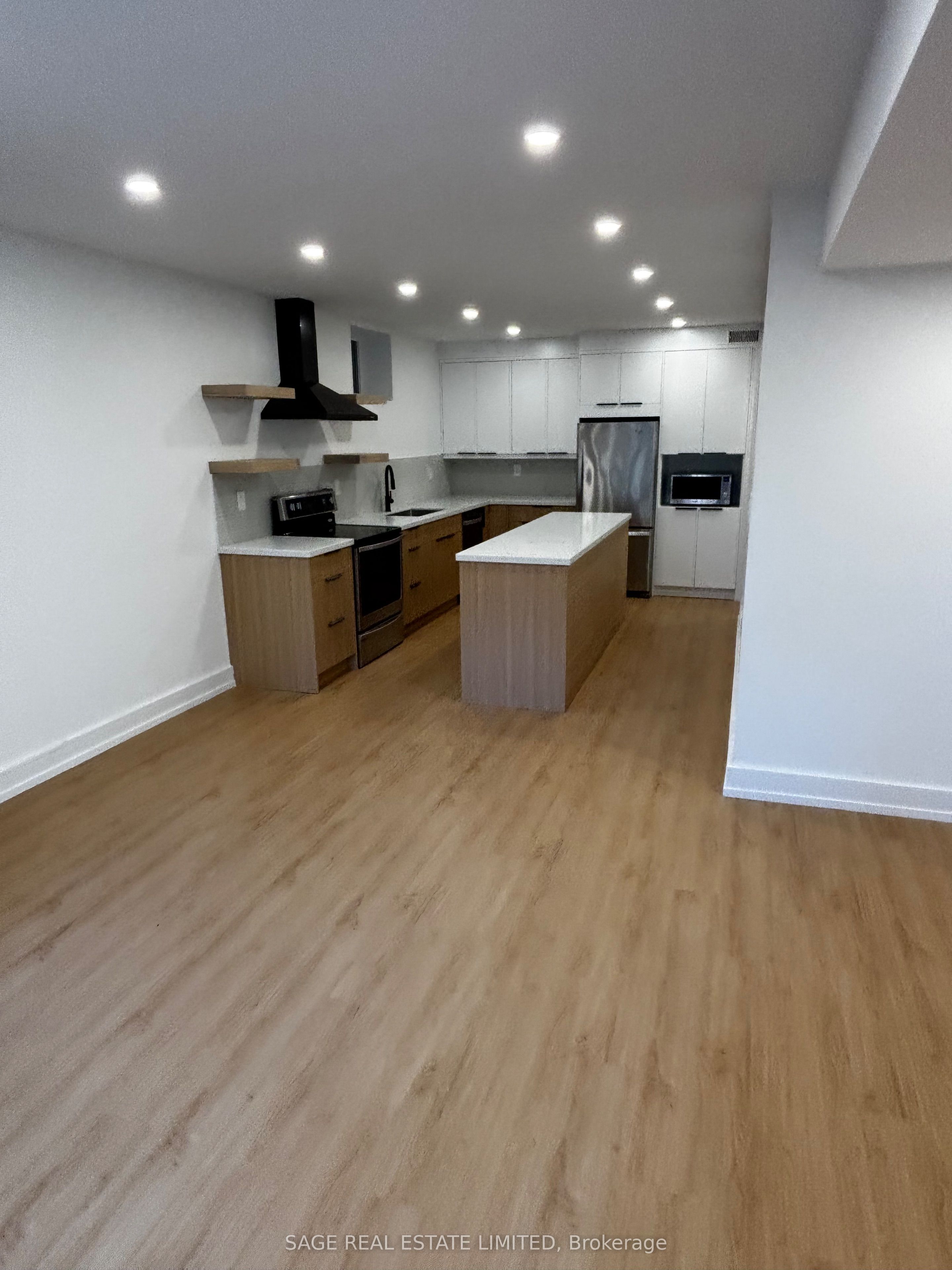 Unit Walk Out - 22A Austin Terrace, Toronto 4
