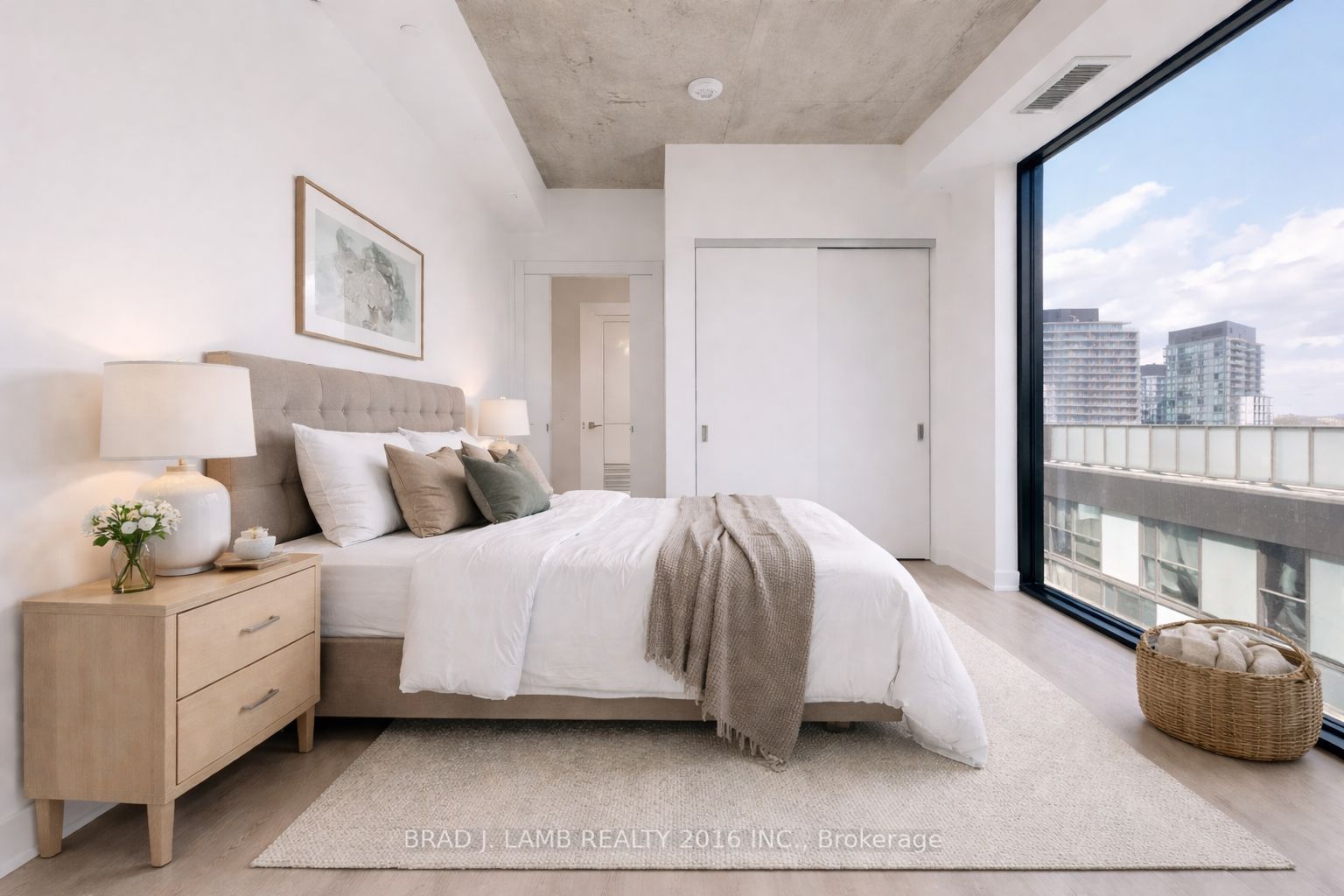 Unit 2502 - 284 King Street E, Toronto 3
