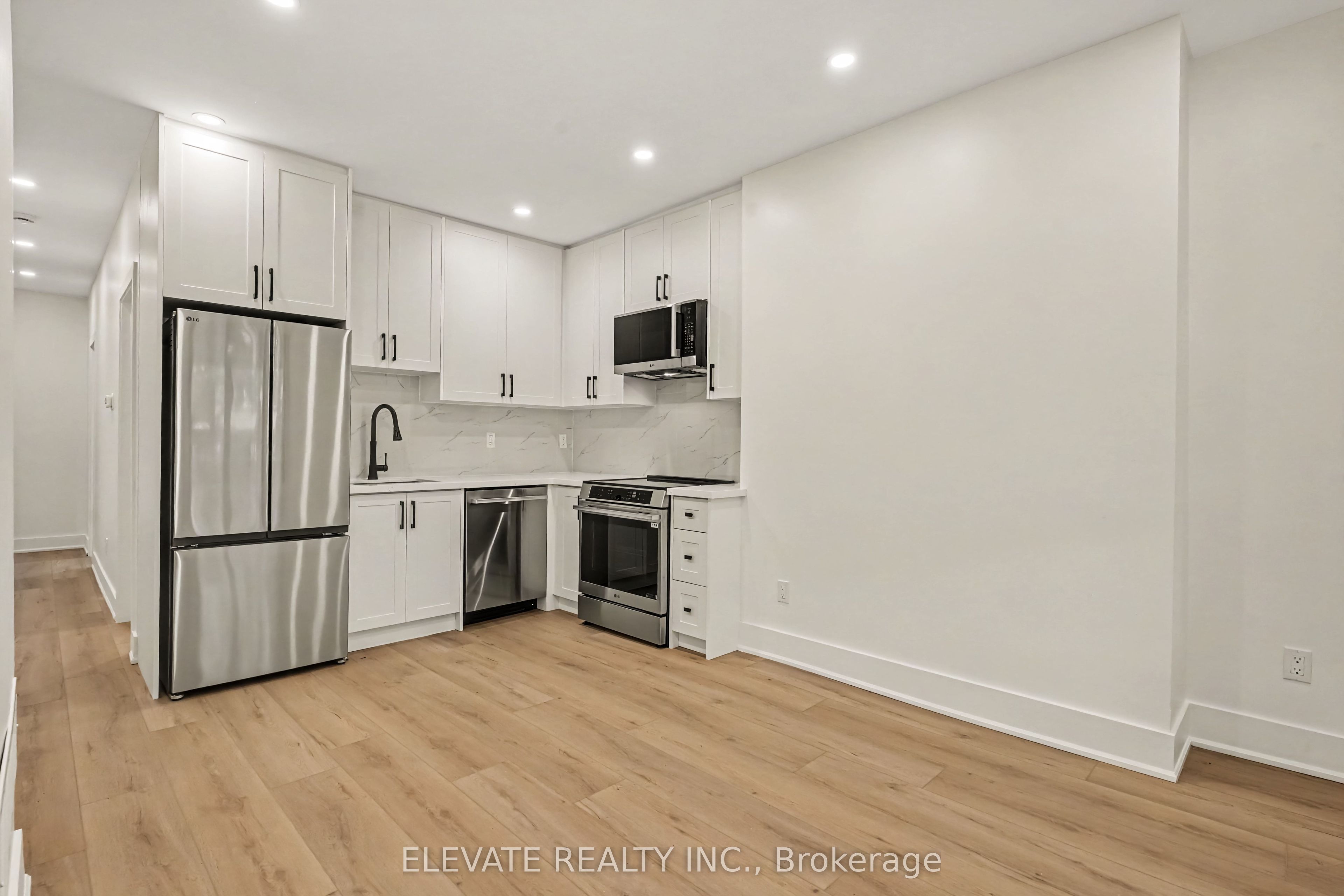 Unit Main - 617 Clinton Street, Toronto 5