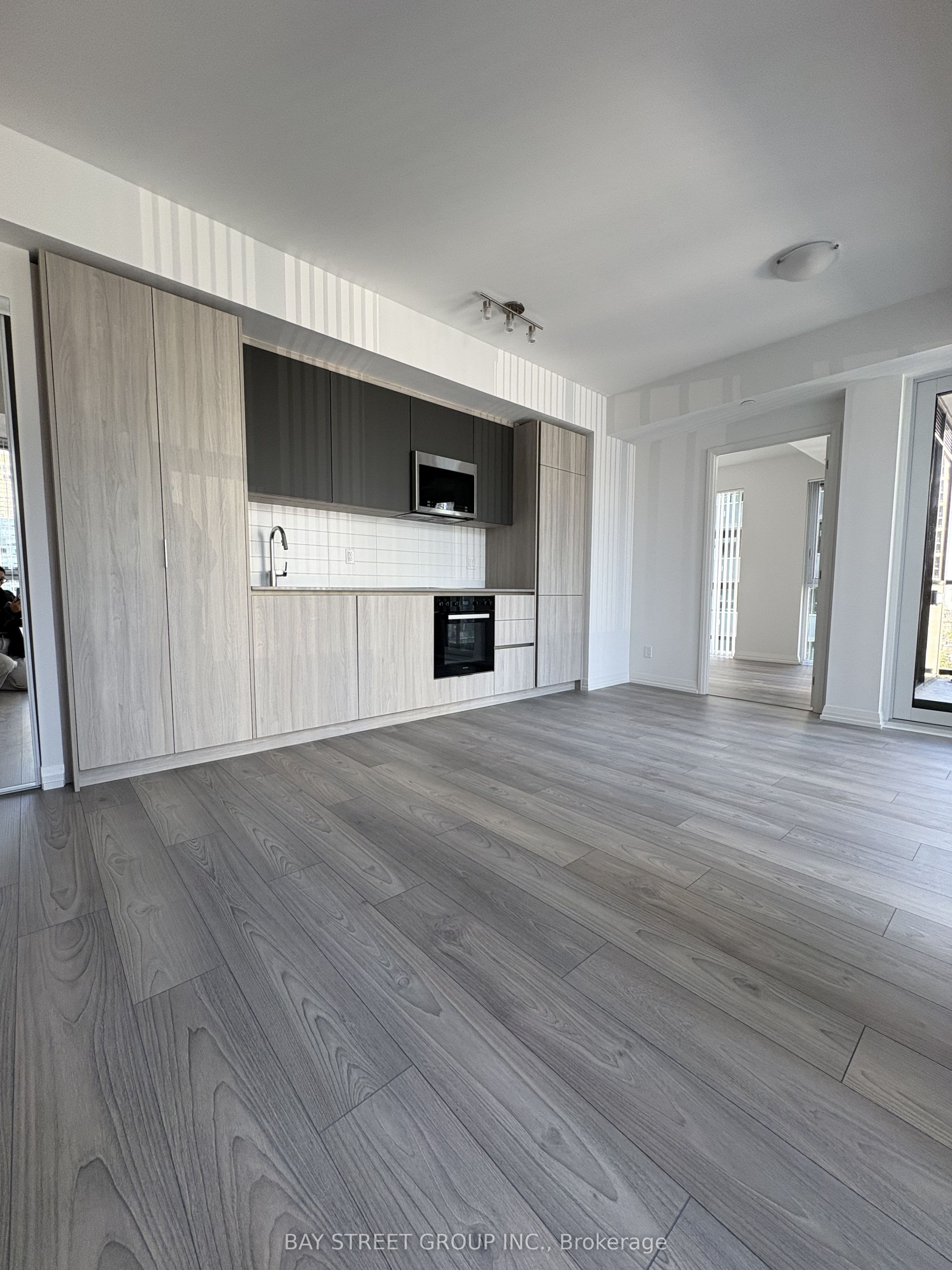 Unit 2806 - 400 King Street W, Toronto 3