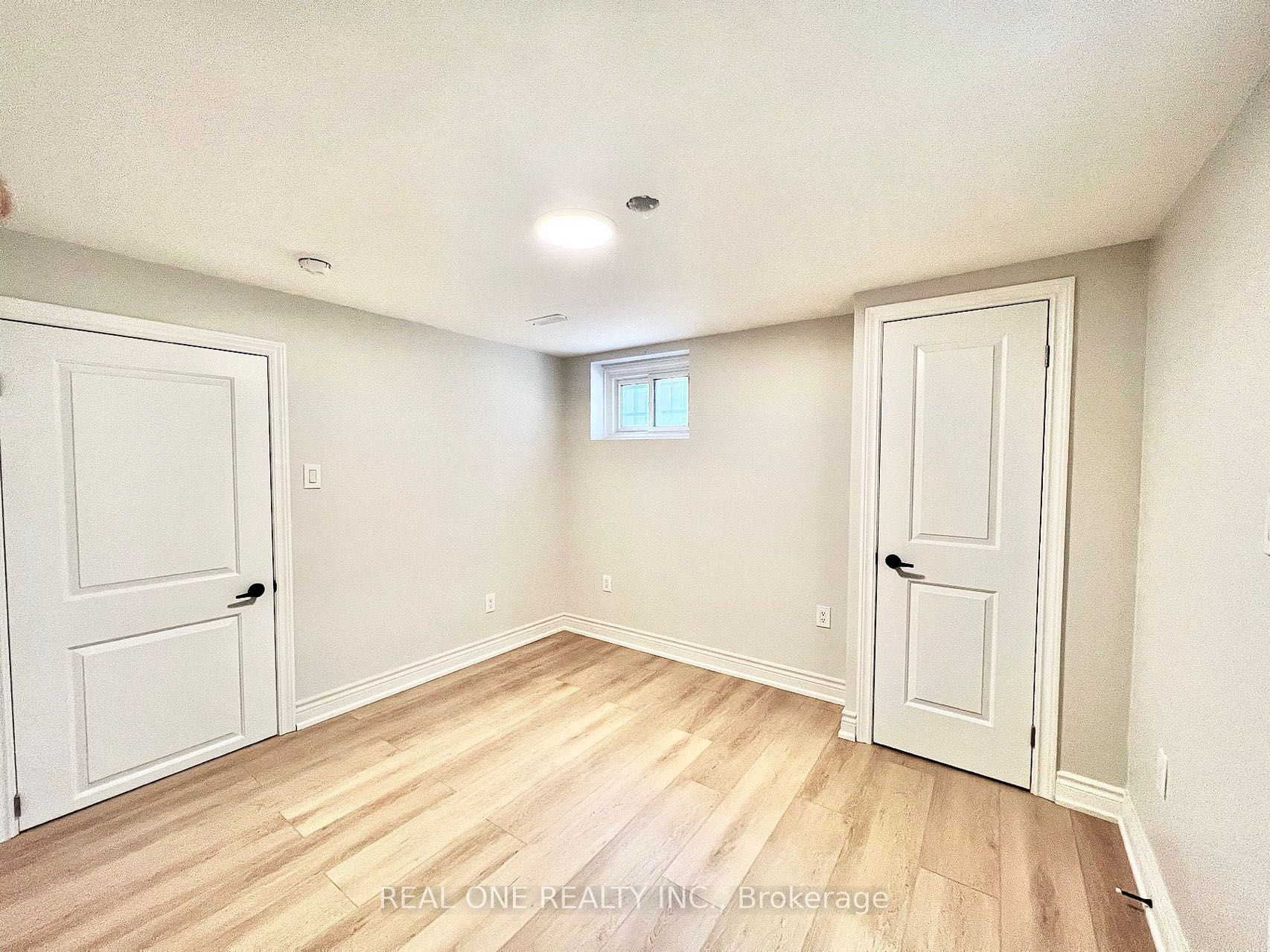 65 Dewlane Drive W, North York 4