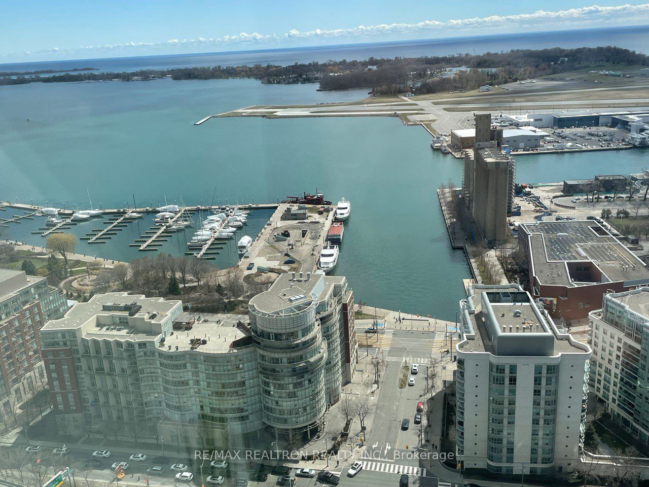 Unit 4208 - 75 Queens Wharf Road, Toronto 3