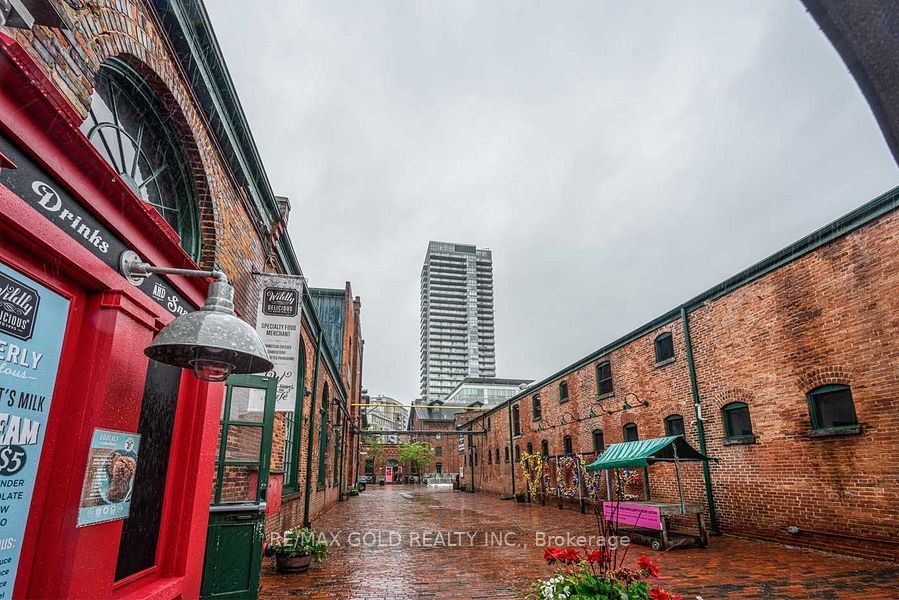 Unit 1904 - 33 Mill Street, Toronto 4