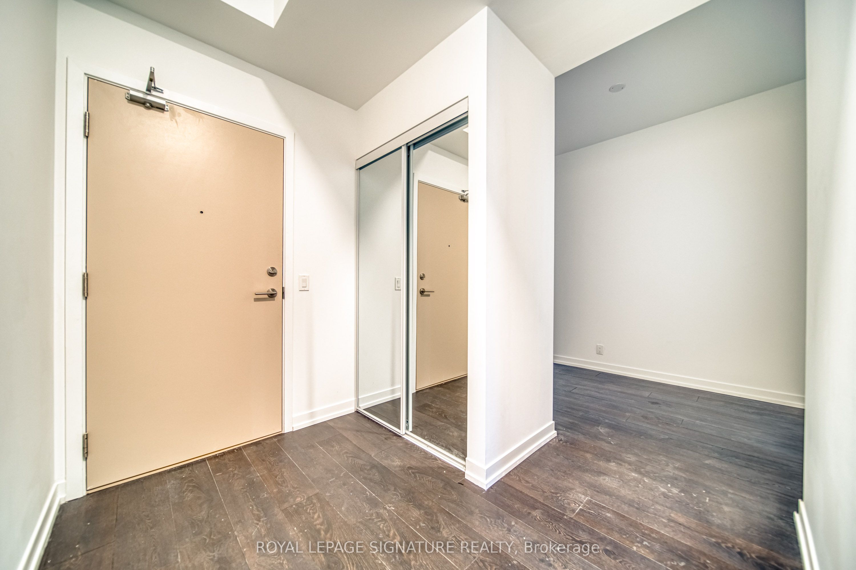 Unit 807 - 2020 Bathurst Street, Toronto 3