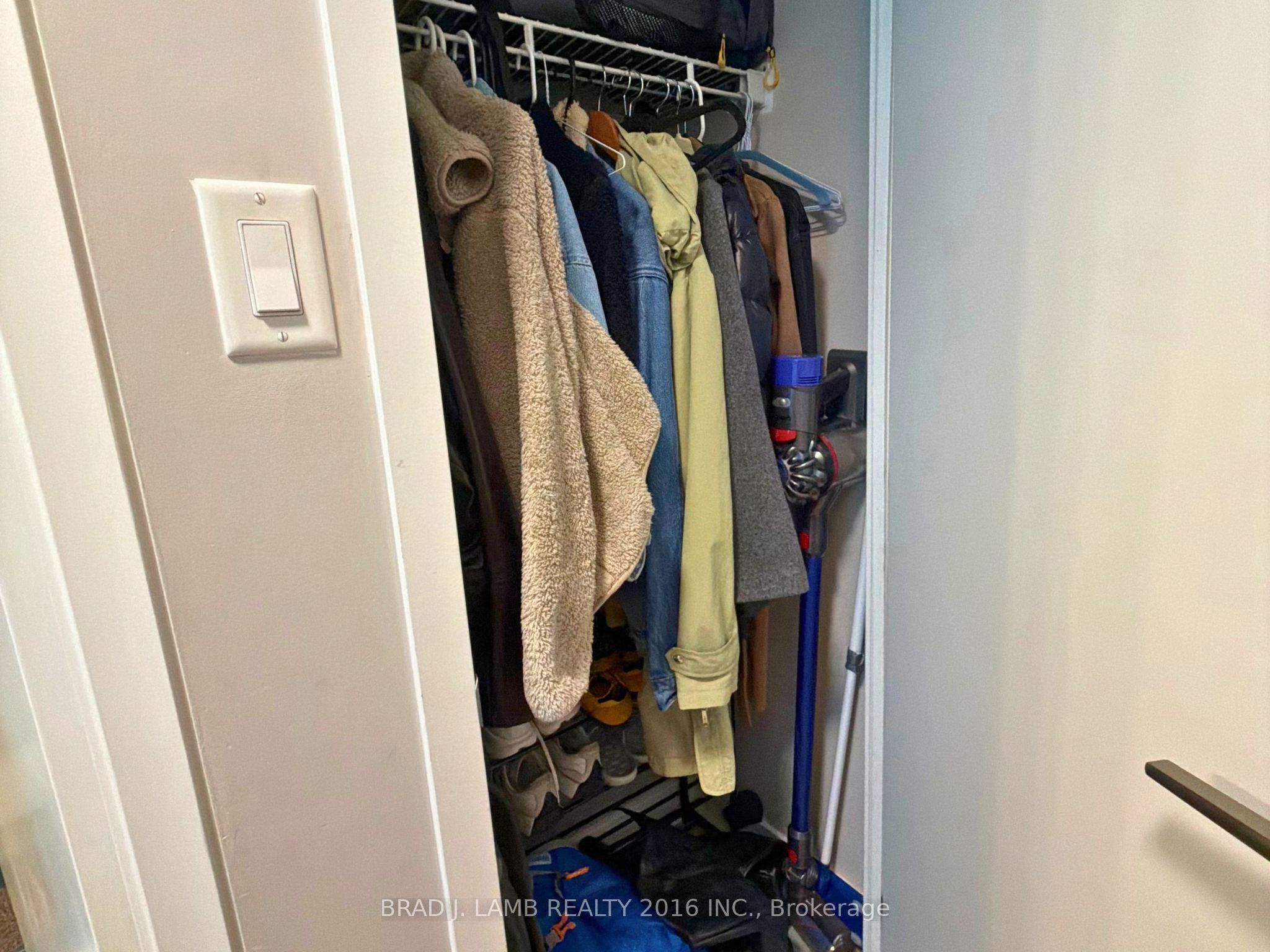 Unit 603 - 1171 Queen Street W, Toronto 3