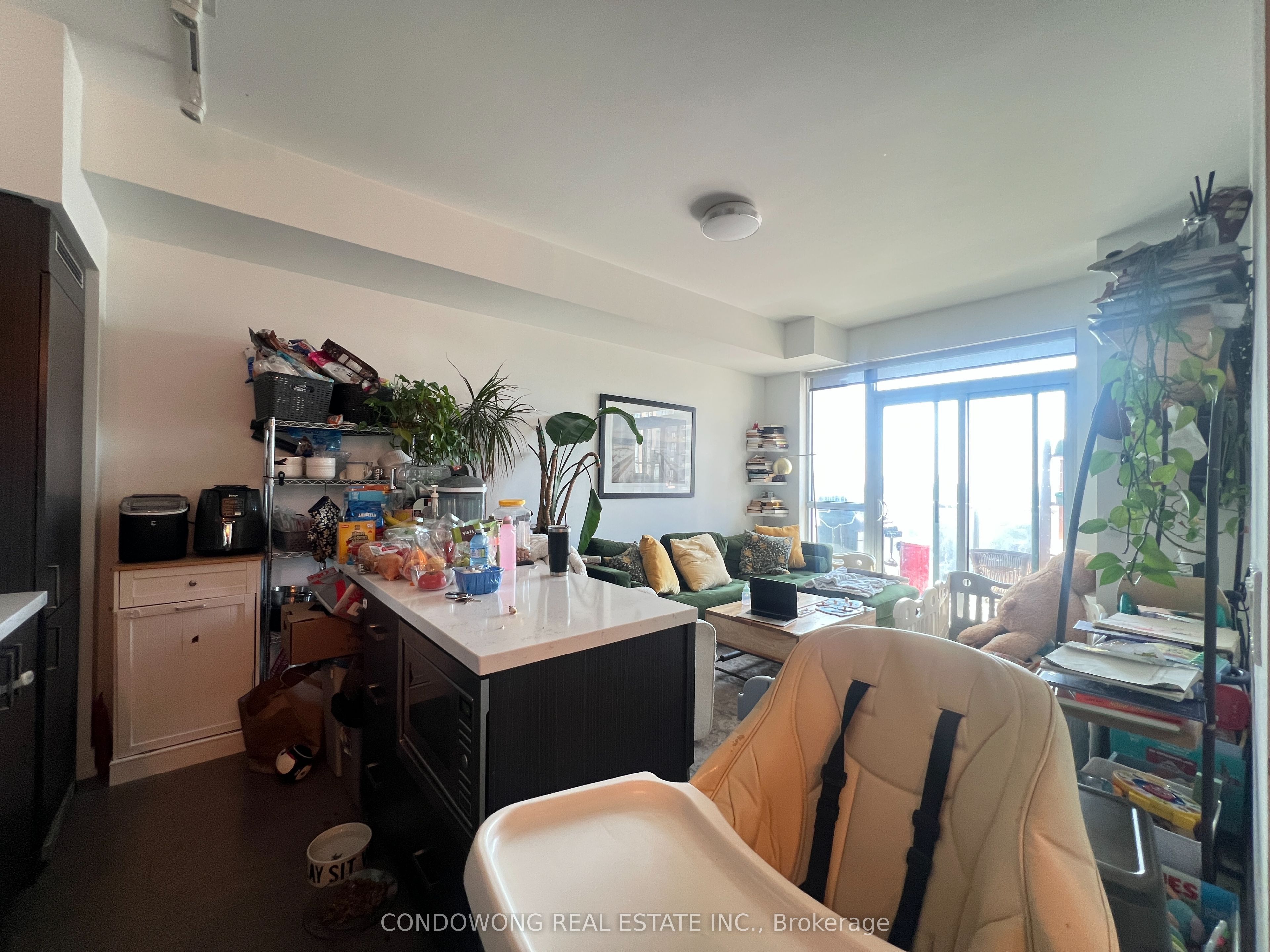 Unit 1108 - 501 St Clair Avenue W, Toronto 3