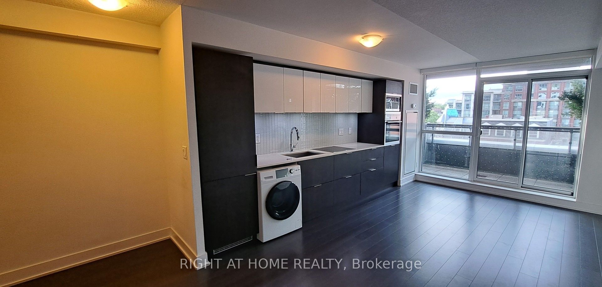 Unit 404 - 318 Richmond Street W, Toronto 5