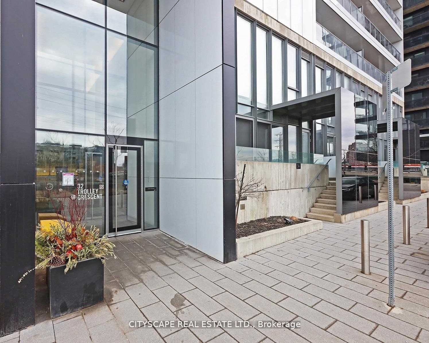 Unit 413 - 32 Trolley Crescent, Toronto 2