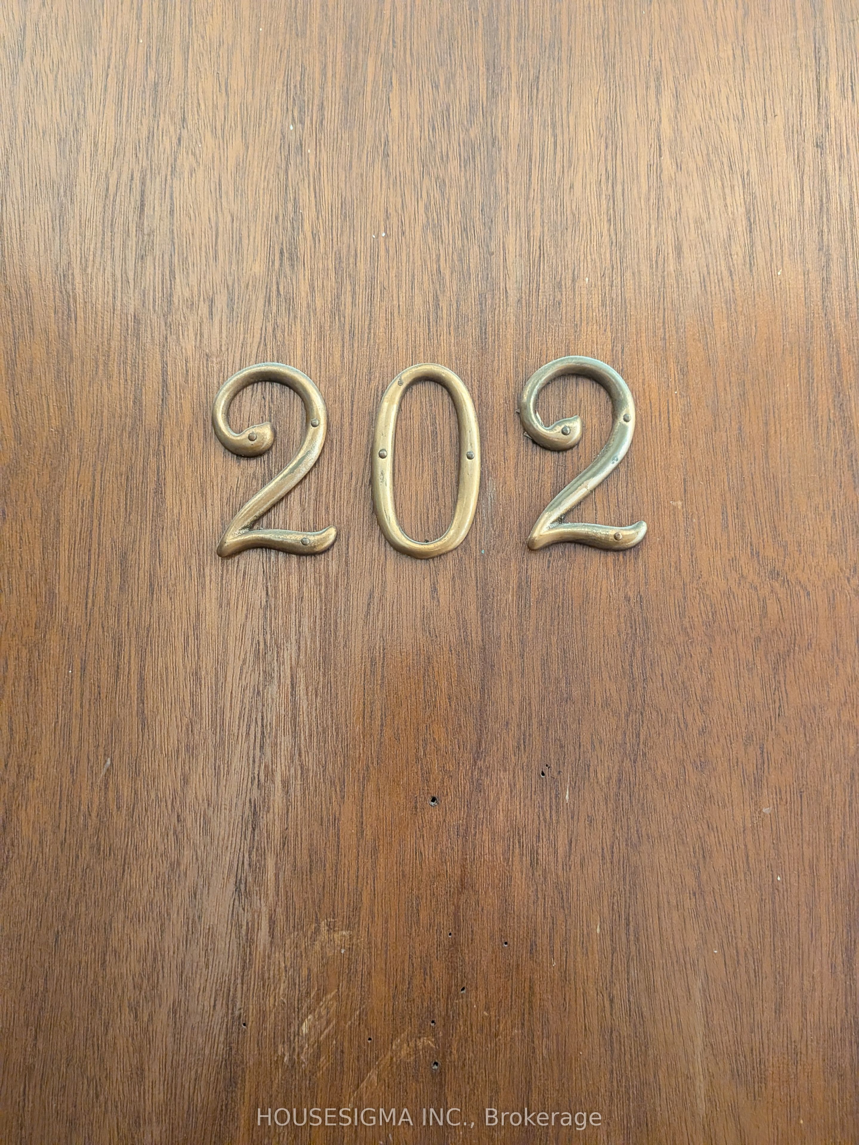 Unit 202 - 117 Cosburn Avenue, Toronto 2