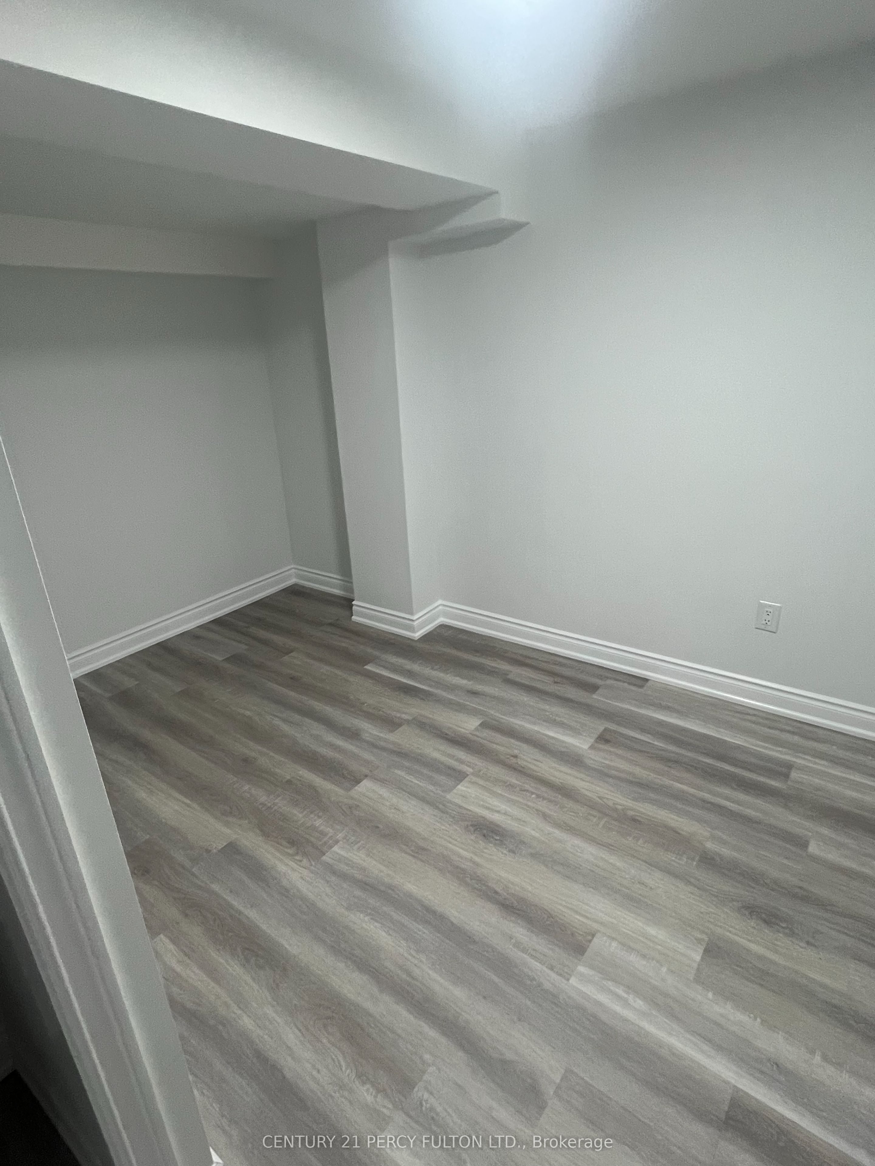 Unit Bsmt - 1223 Plymouth Drive, Oshawa 4
