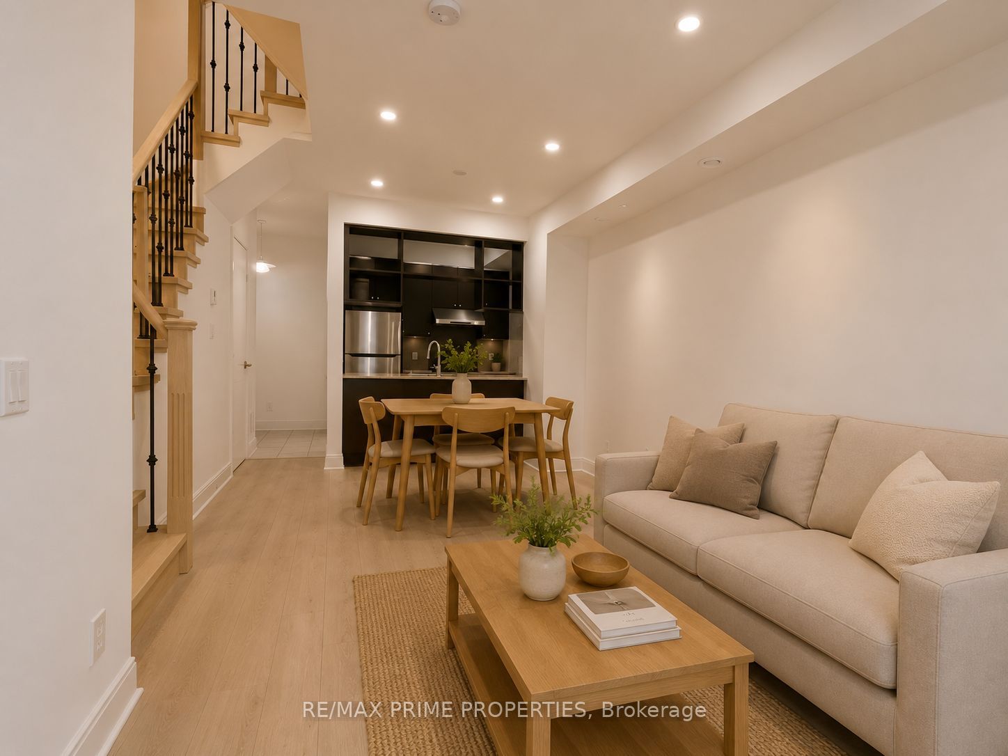 Unit 69 - 315 Village Green Square, Scarborough 3