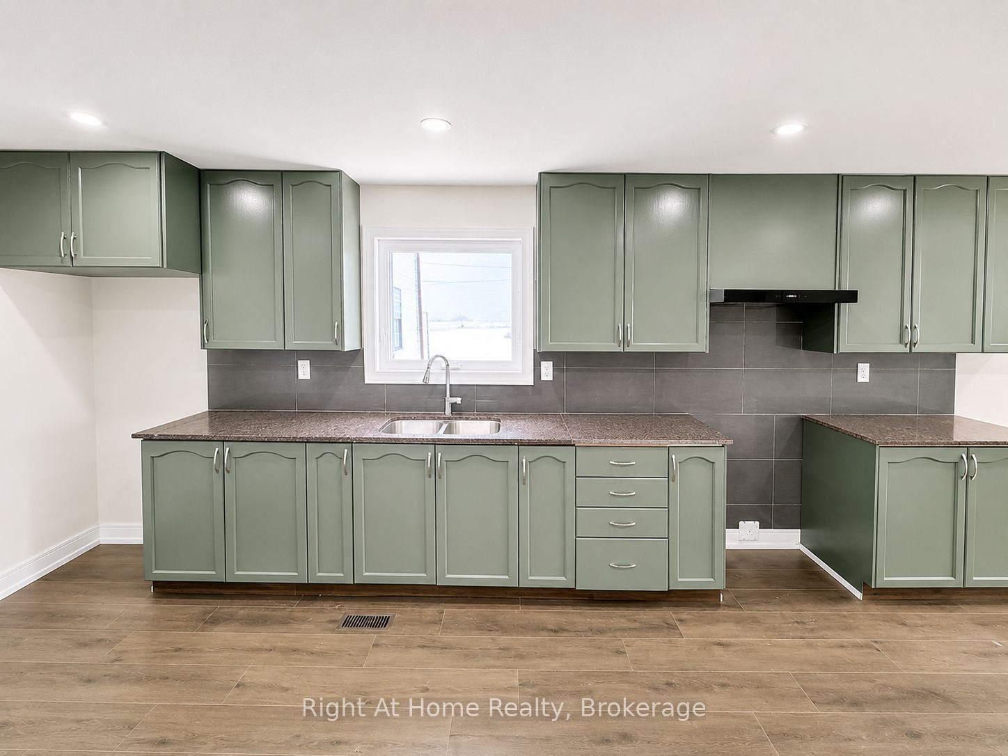 Unit 2 - 2885 Altona Road, Pickering 3