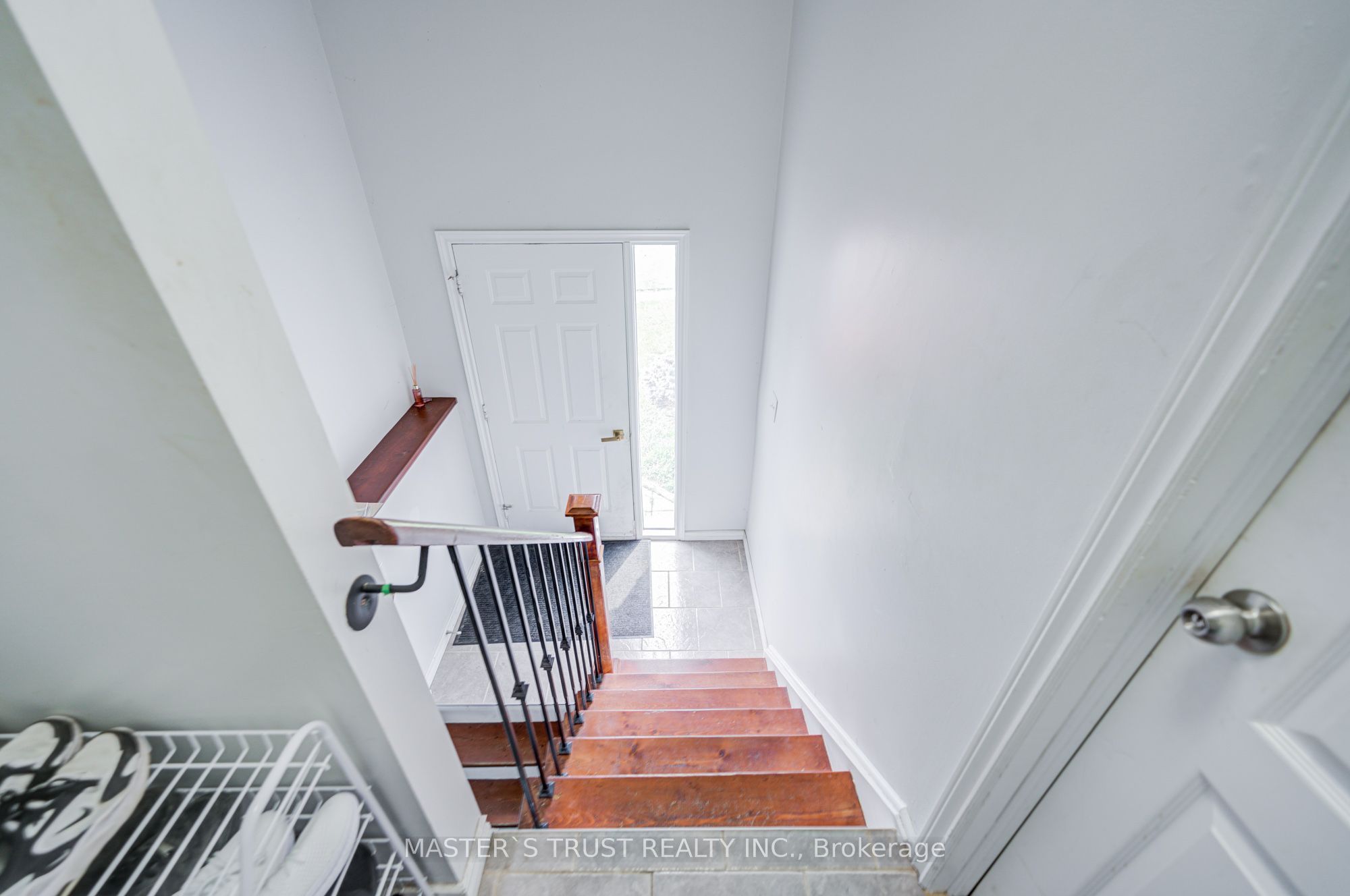 Unit Unit 2 - 1179 Simcoe Street S, Oshawa 4