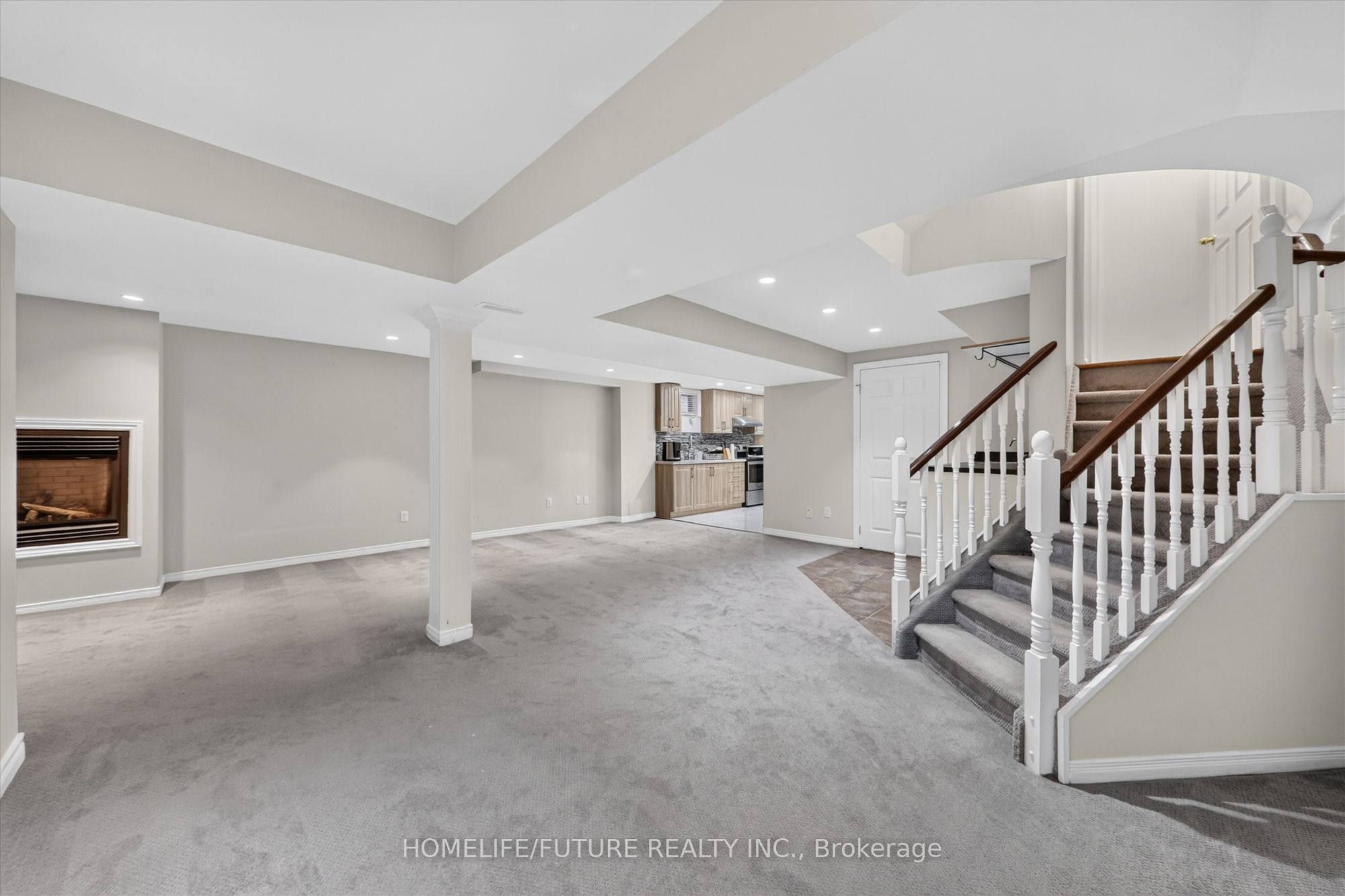 Unit Lower - 1580 Heathside Crescent, Pickering 2