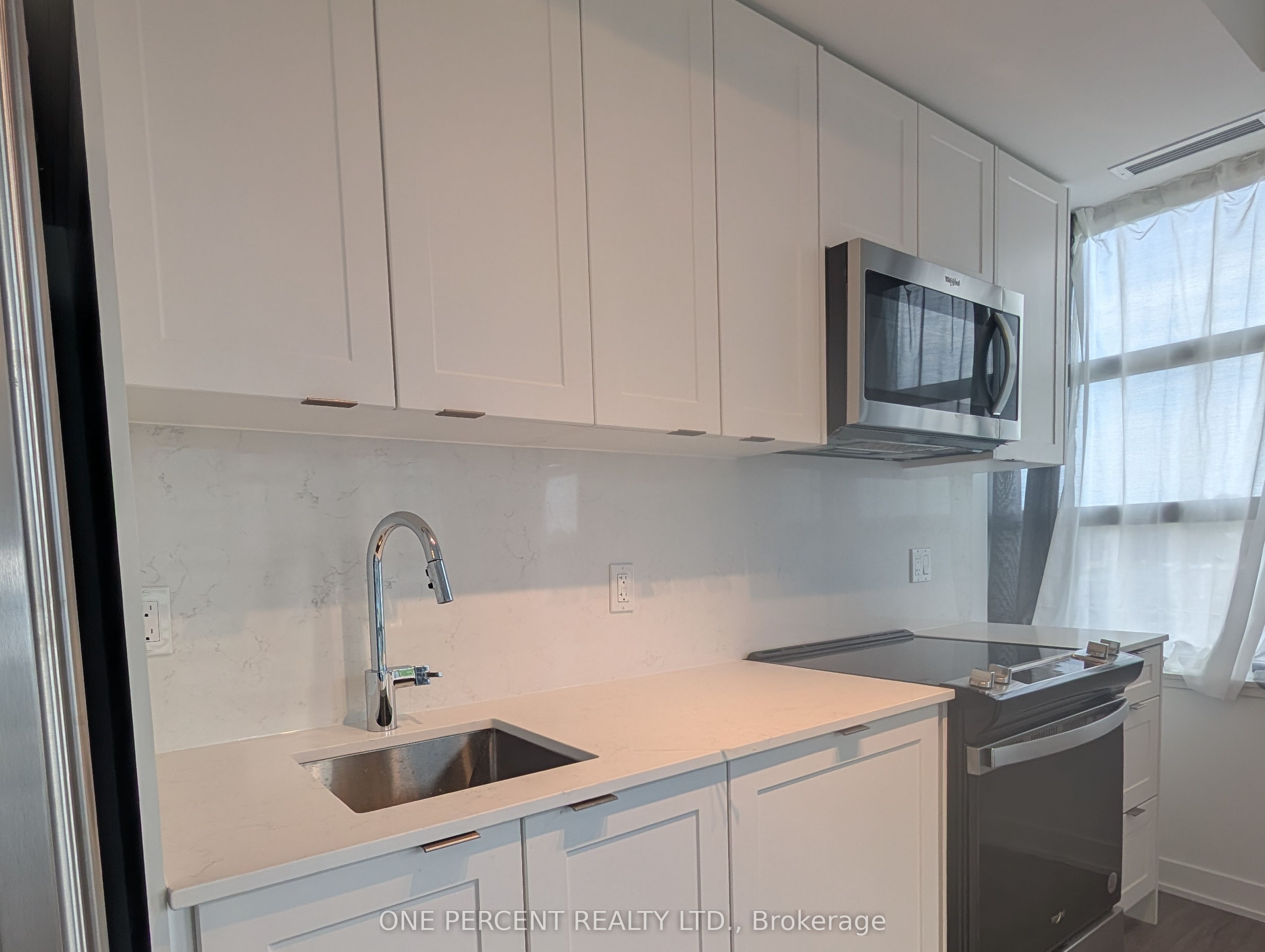 Unit 334 - 1614 Charles Street, Whitby 4
