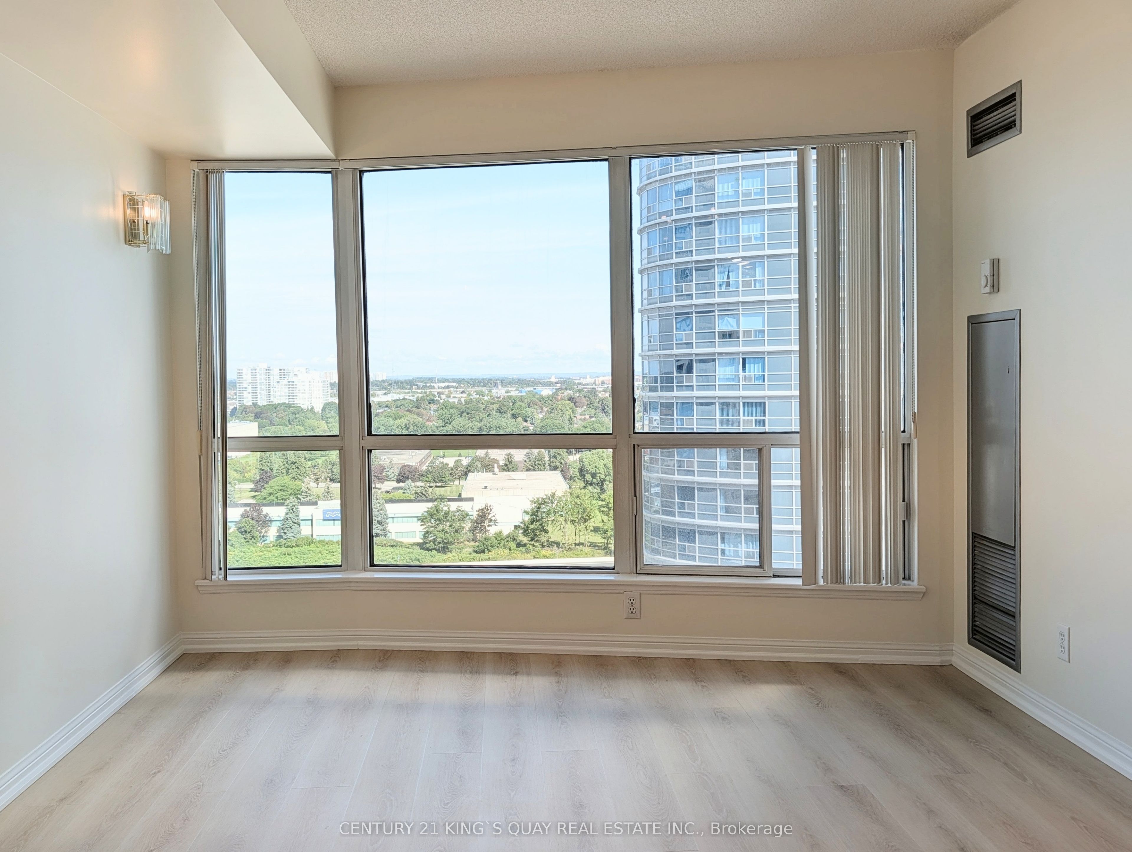Unit 1701 - 8 Lee Centre Drive, Scarborough 3