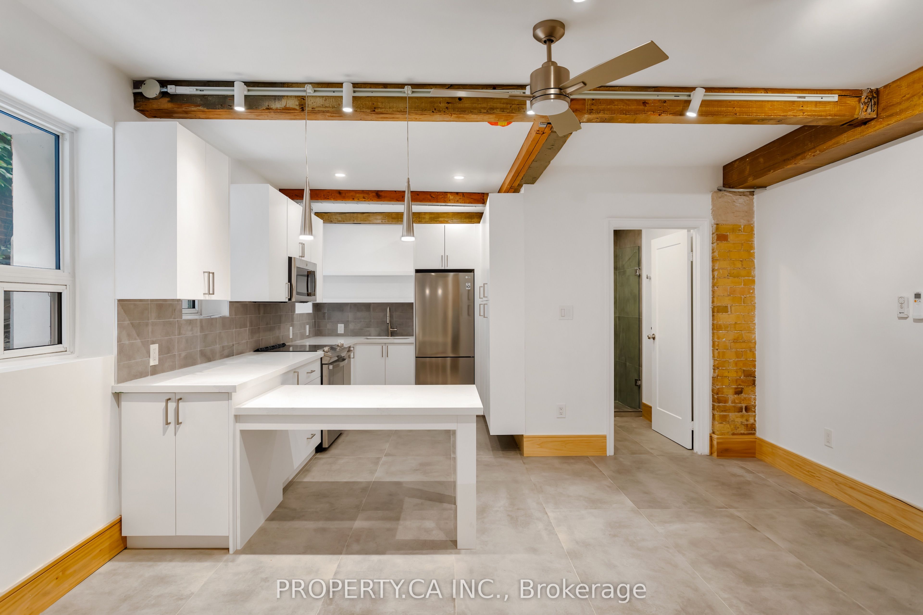 Unit 8 - 97 Lee Avenue, Toronto 2