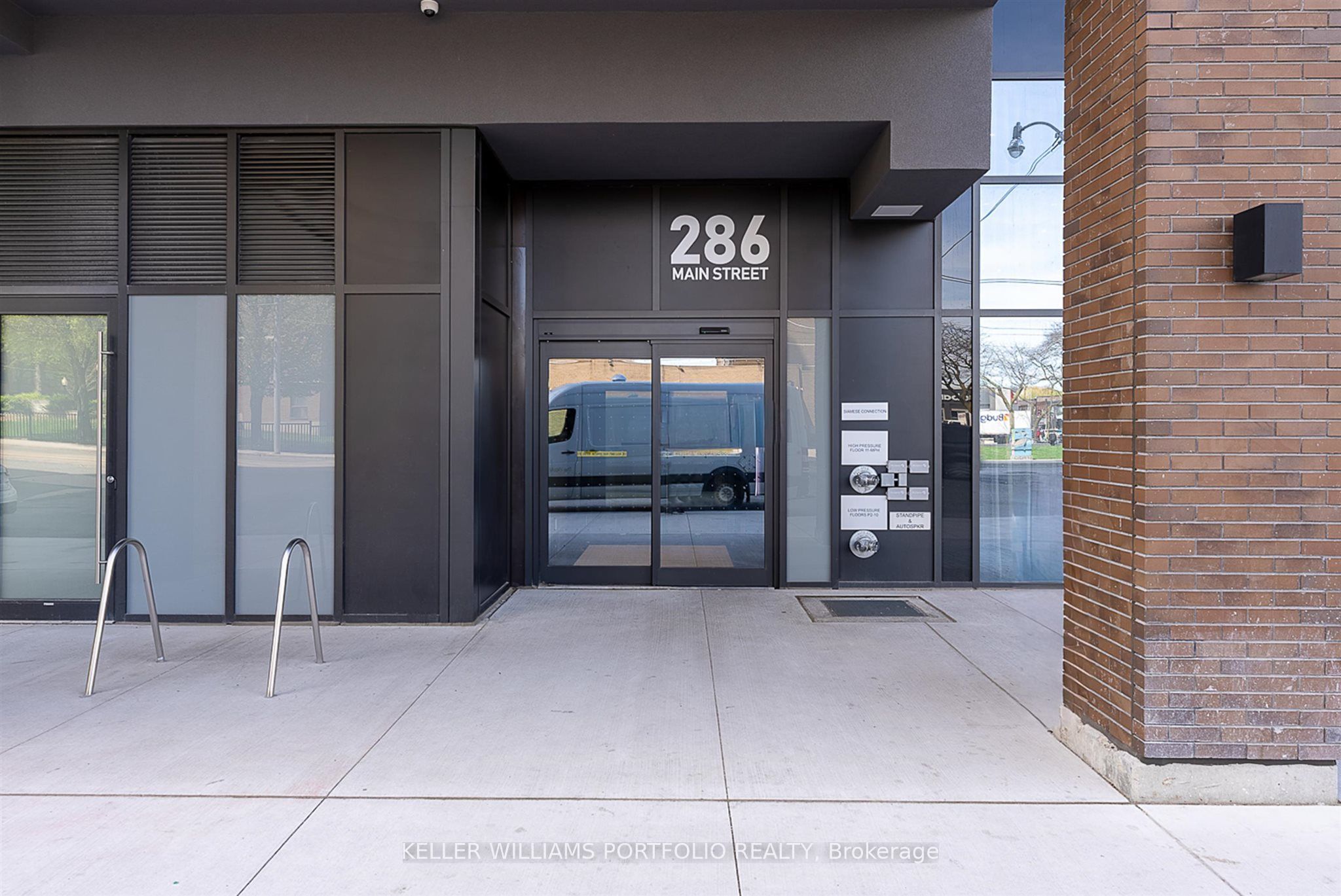 Unit 811 - 286 Main Street, Toronto 2