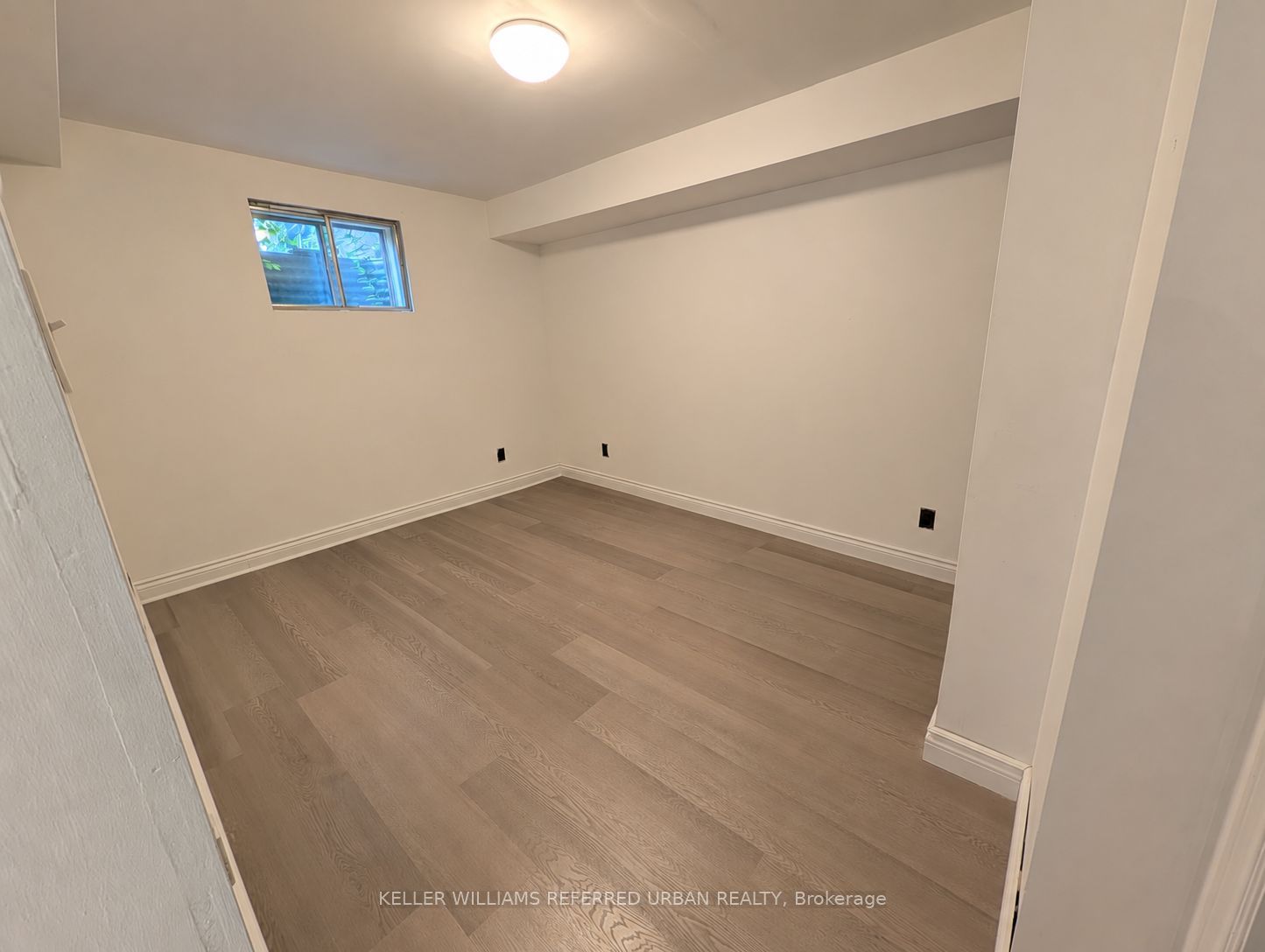 Unit Basement - 2979 Lawrence Avenue E, Scarborough 5