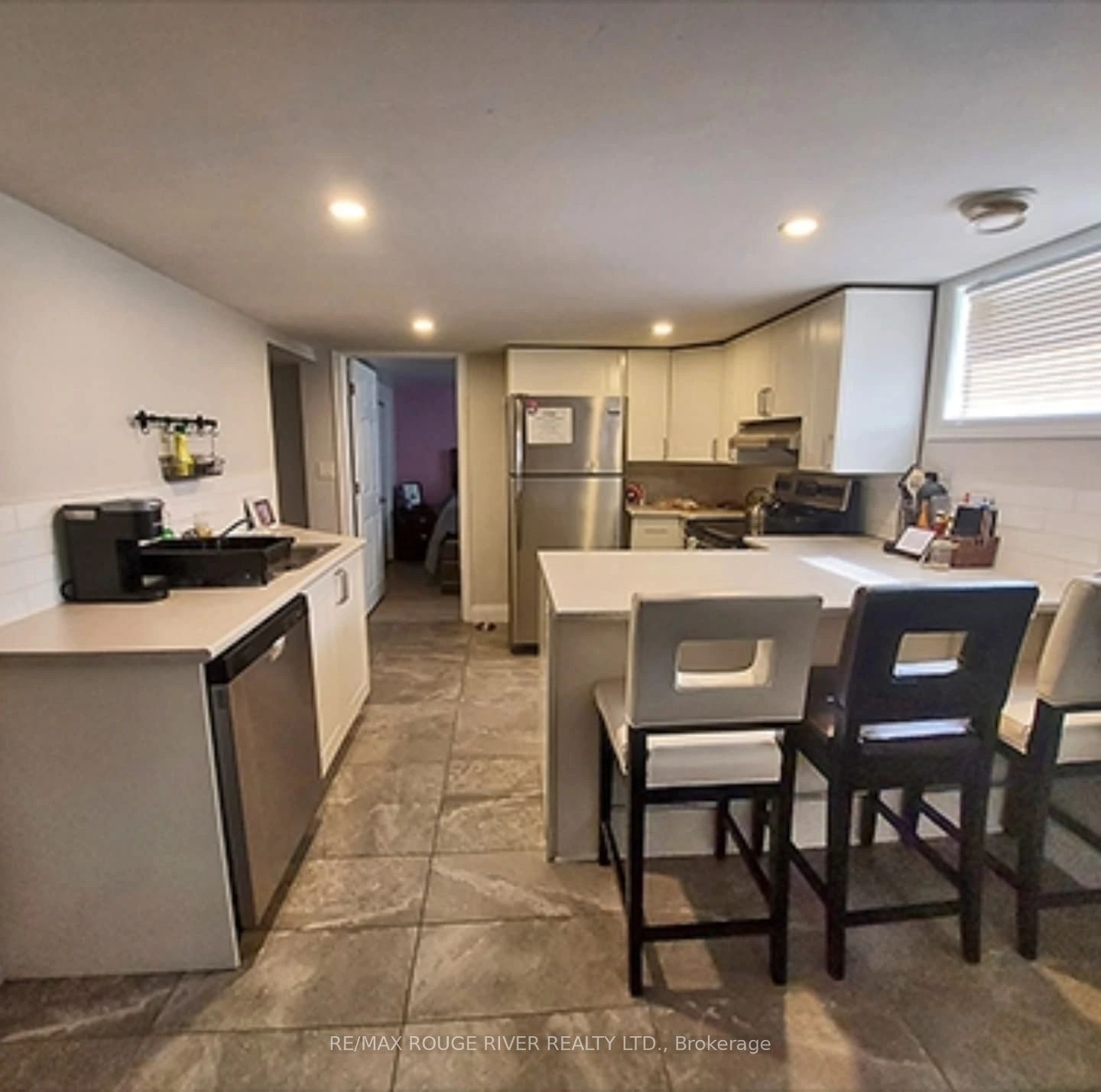 Unit Bsmt - 509 Adelaide Avenue W, Oshawa 5