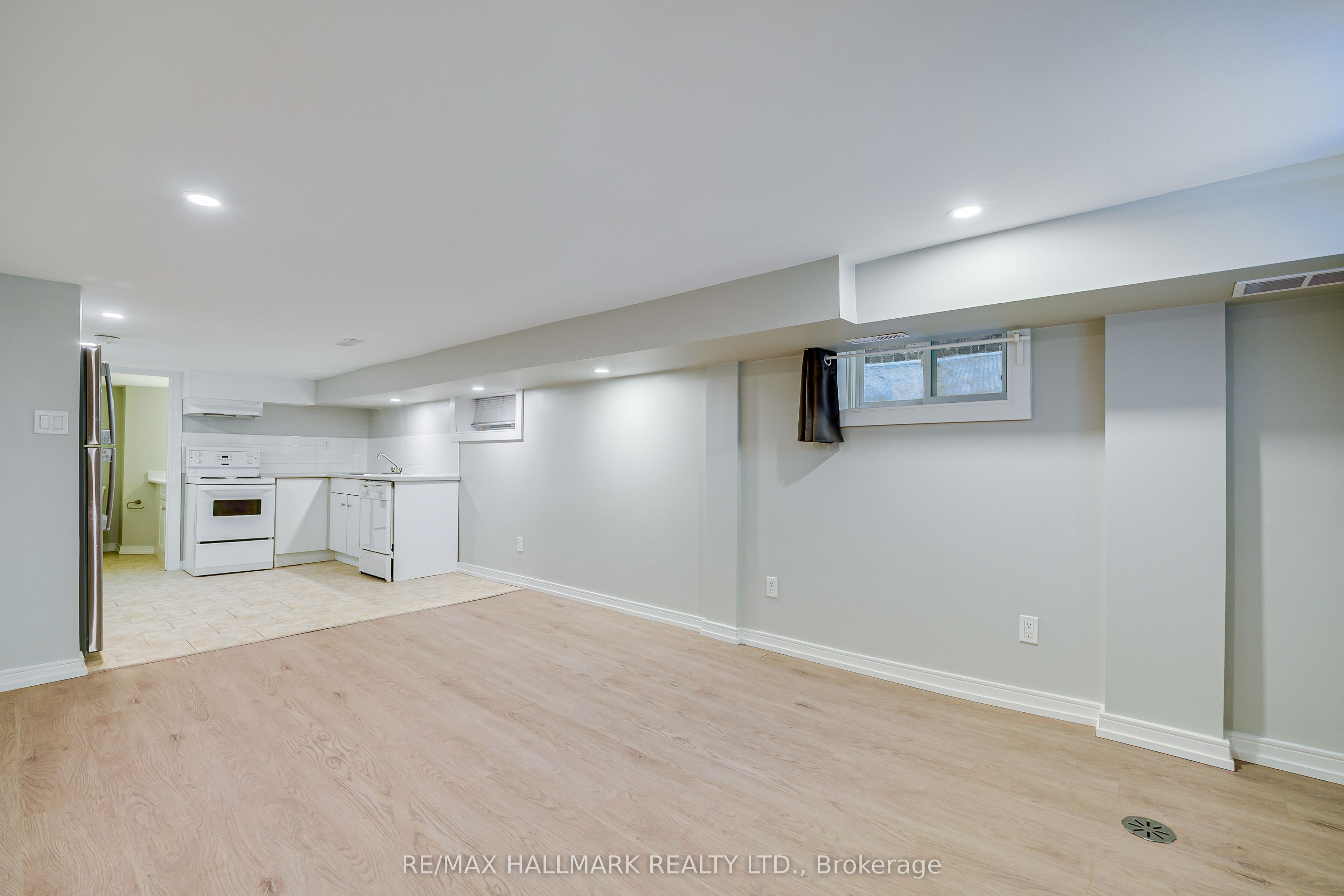 Unit Lower - 115 Rainsford Road, Toronto 5