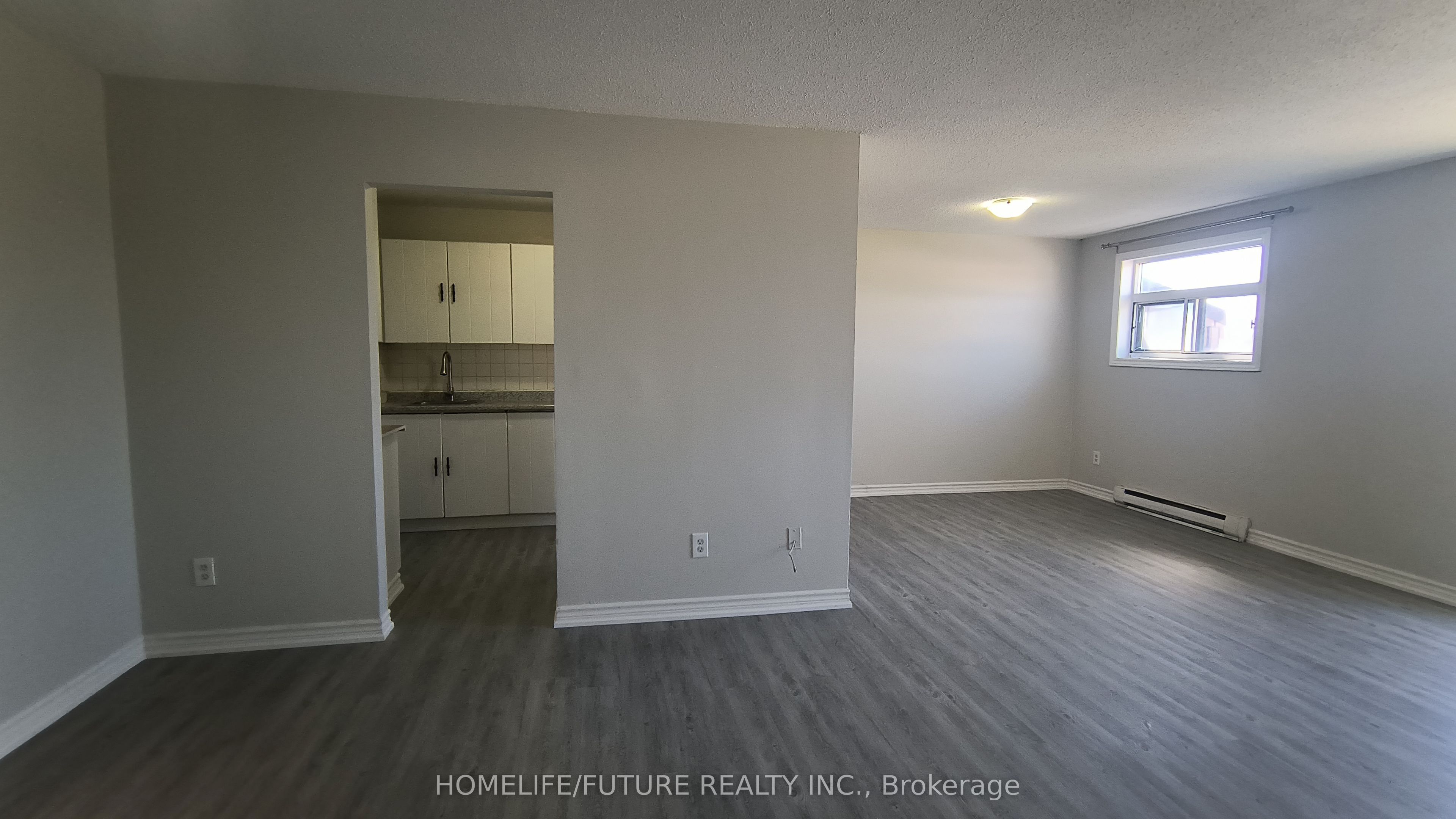 Unit 405 - 560 Bloor Street E, Oshawa 5