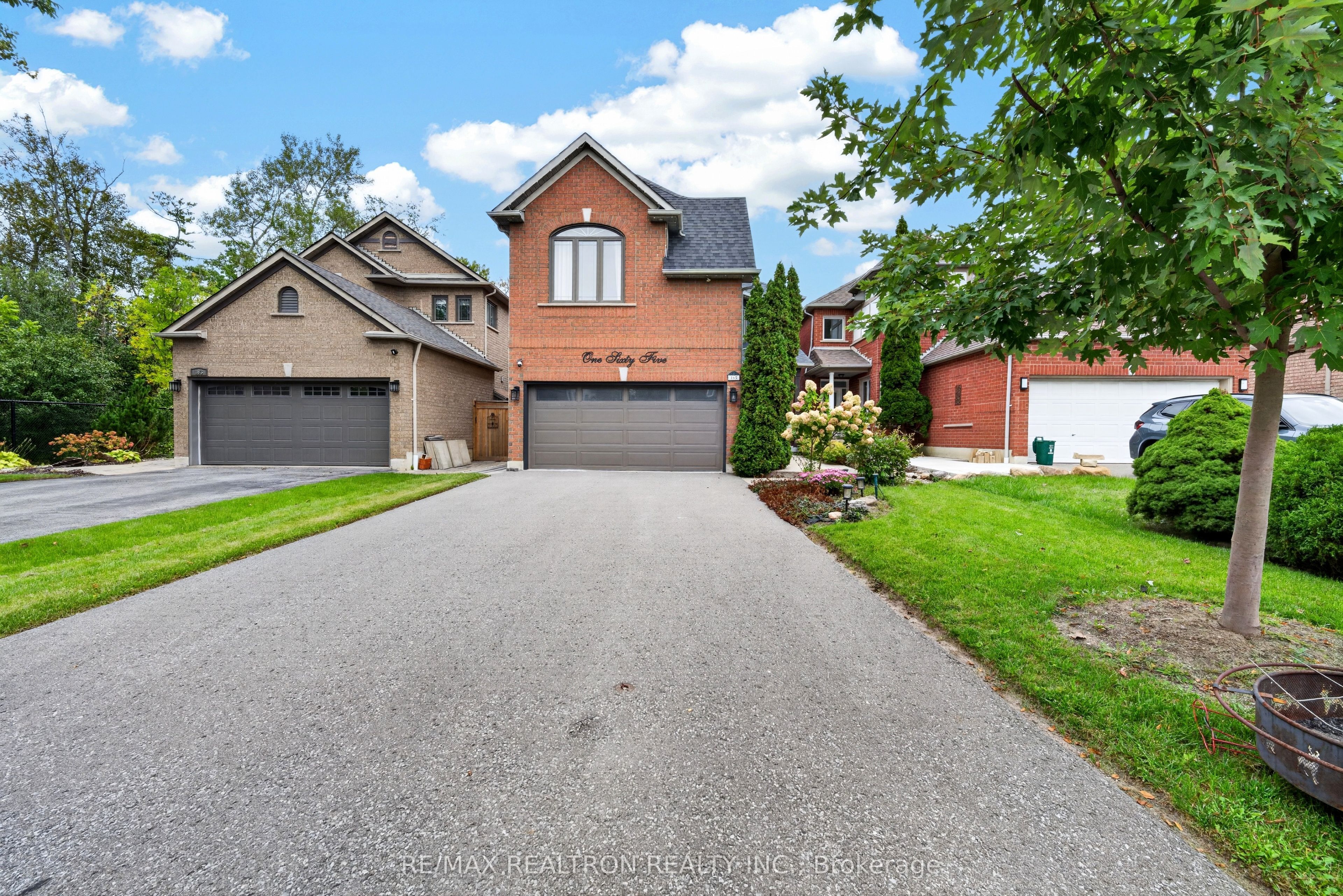 165 Thicket Crescent, Pickering 3